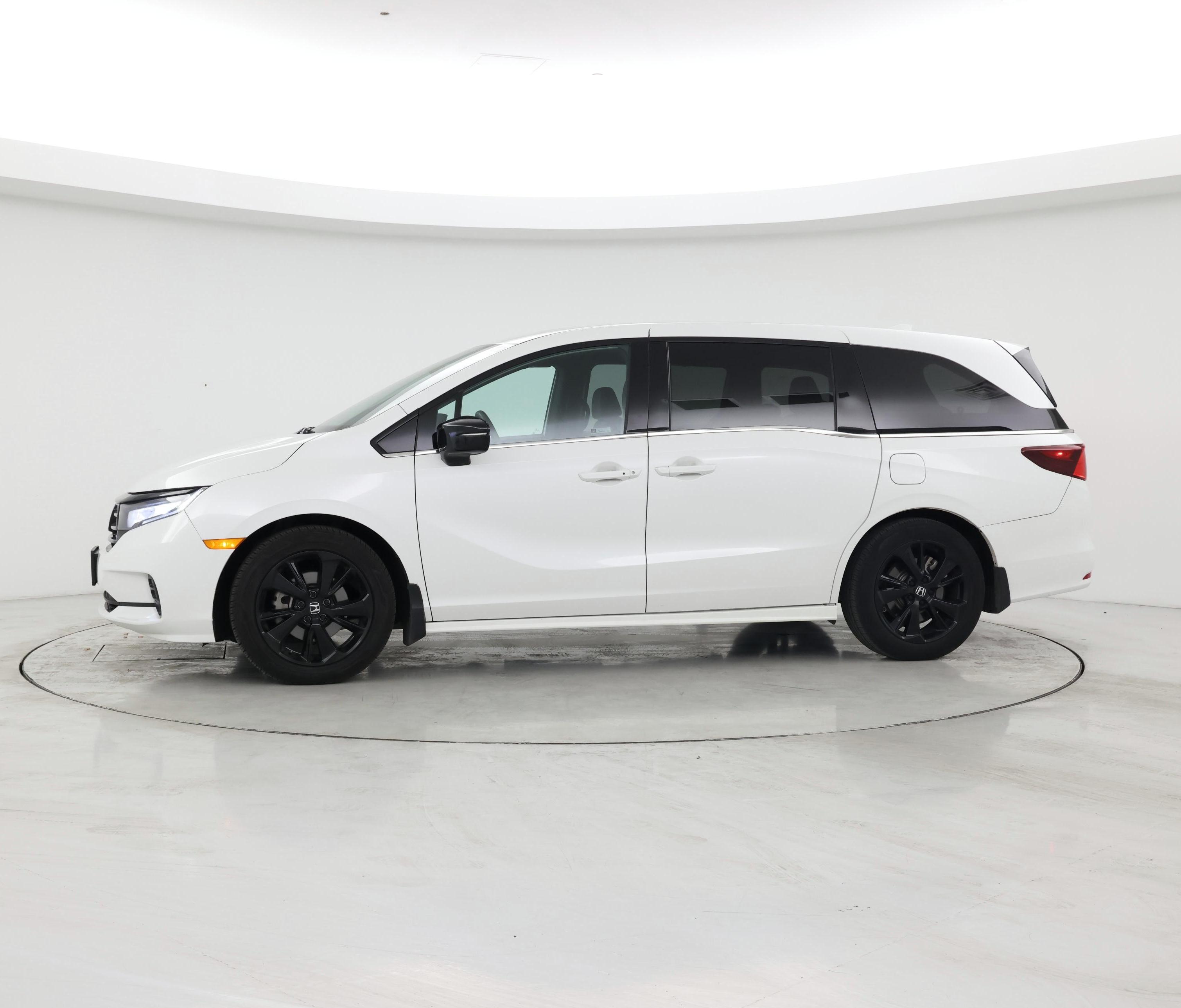 Thumbnail: 2023 Honda Odyssey - 3
