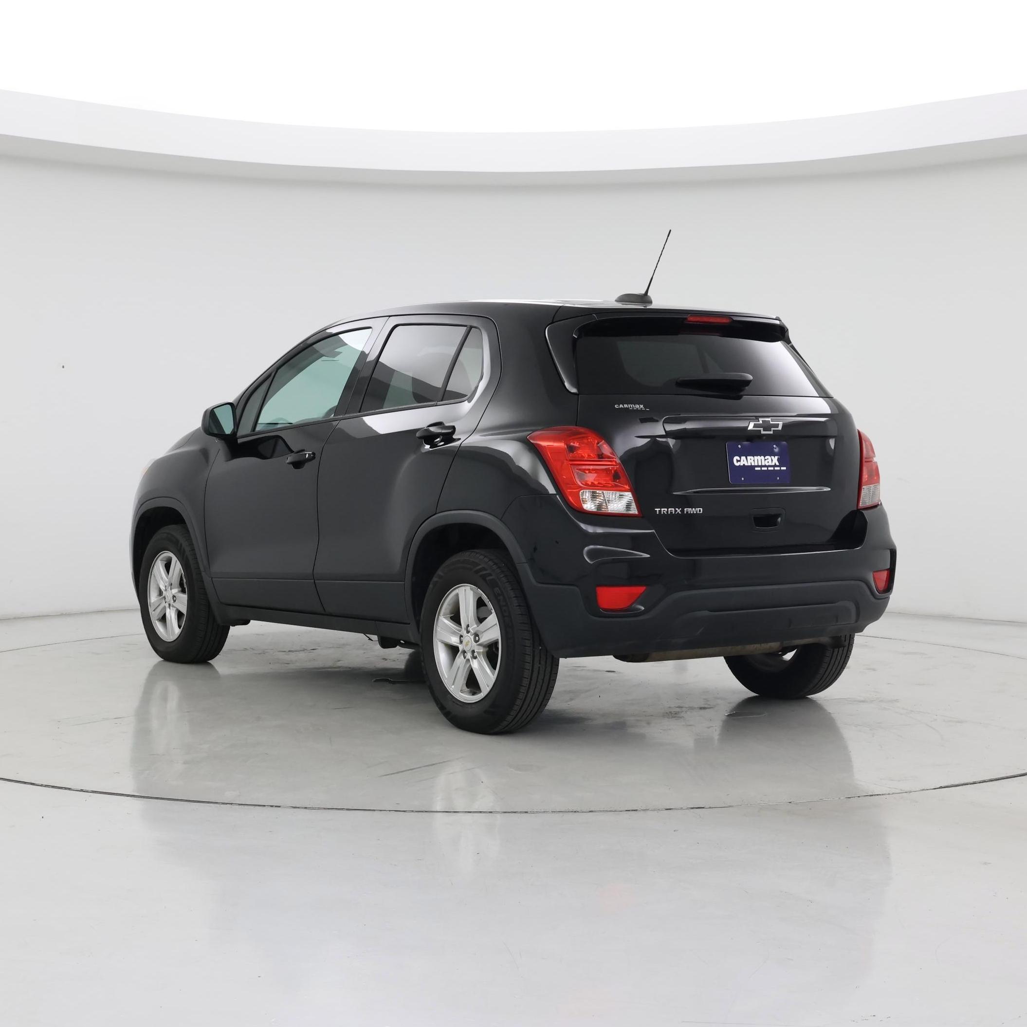 Thumbnail: 2020 Chevrolet Trax - 2