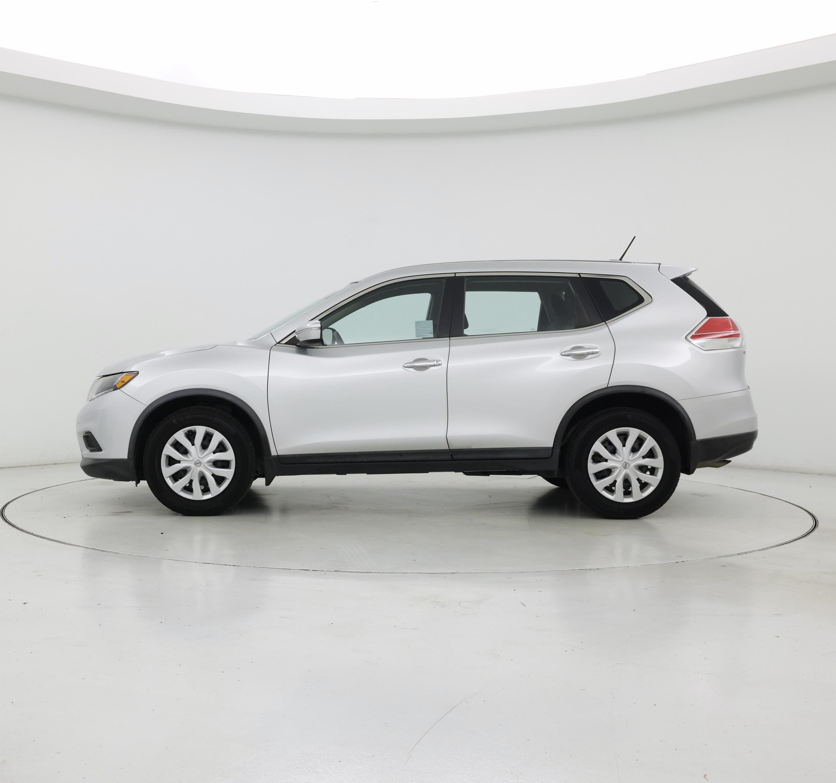 Thumbnail: 2015 Nissan Rogue - 3