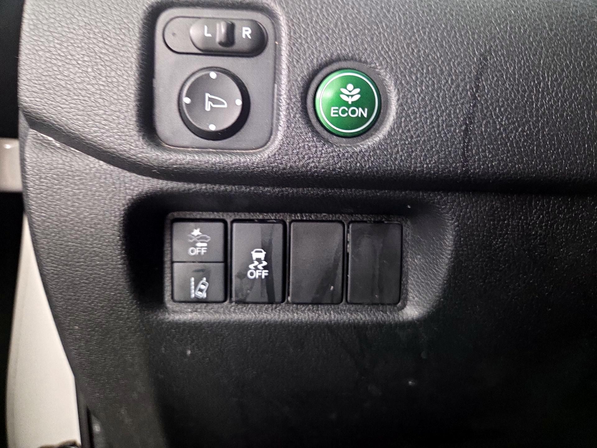 Thumbnail: 2019 Honda Passport - 13