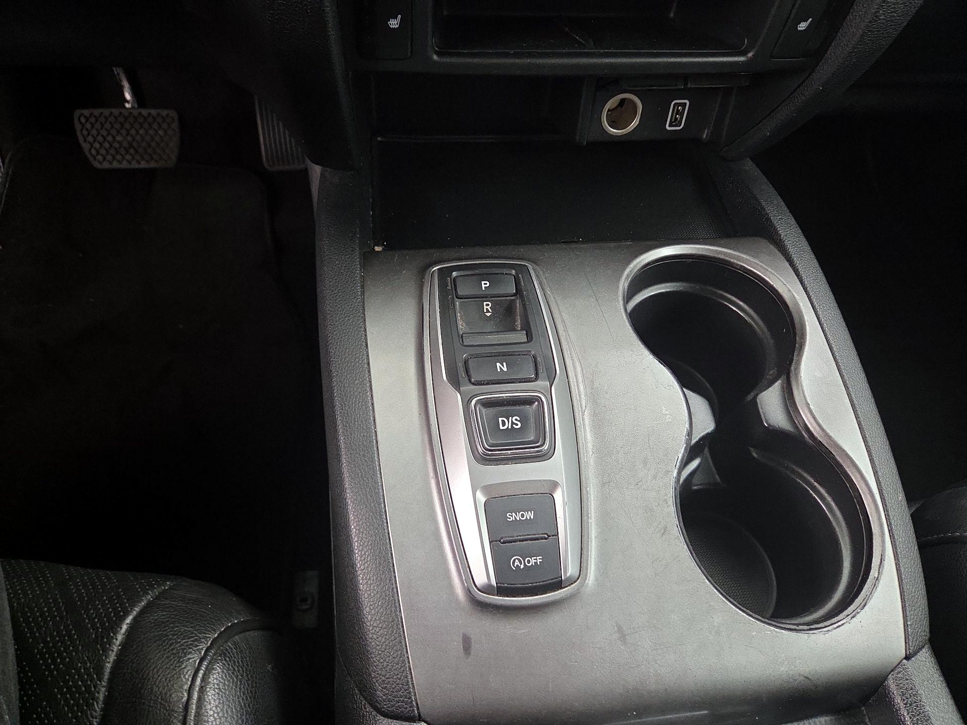 Thumbnail: 2019 Honda Passport - 17