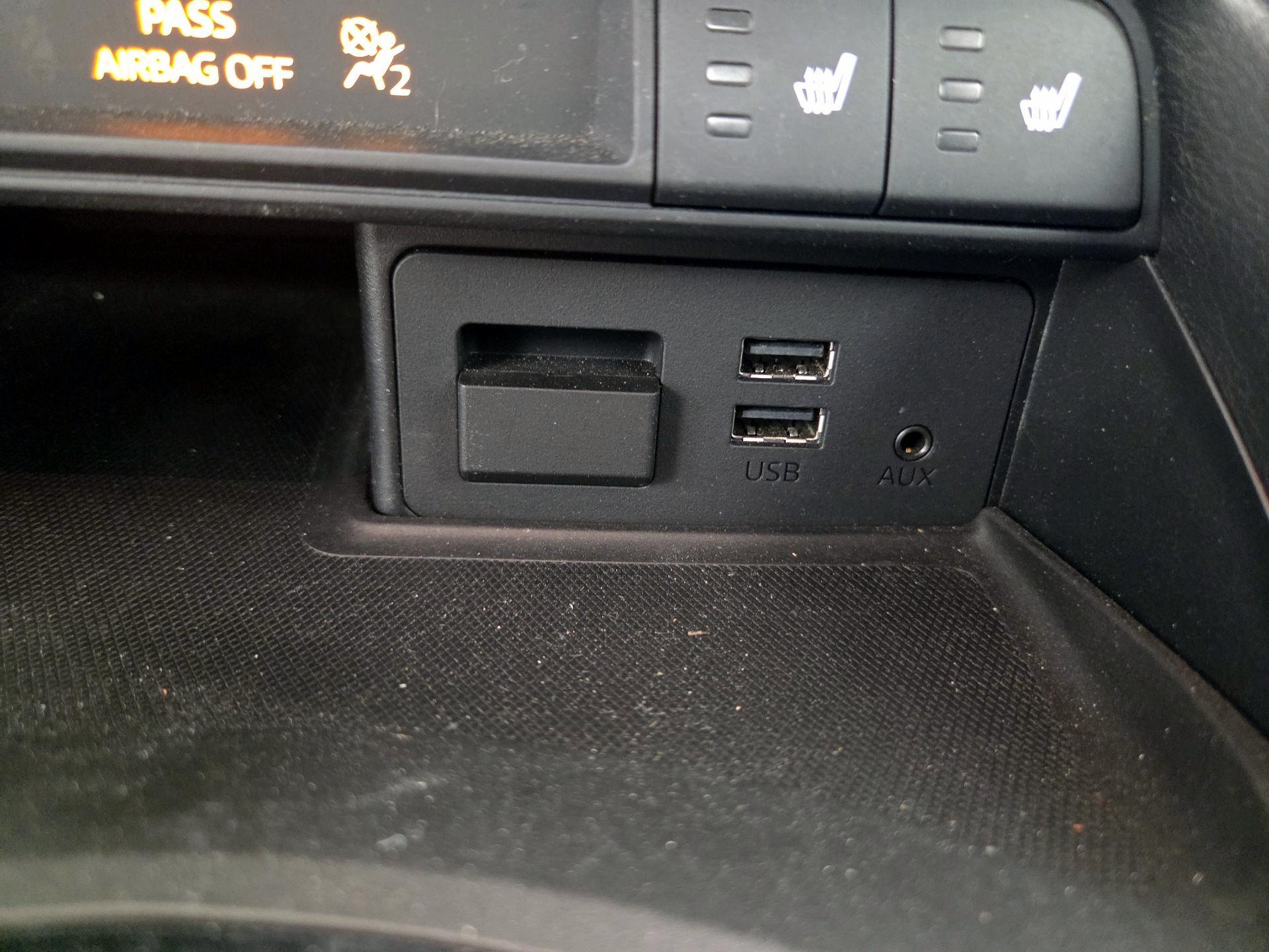 Thumbnail: 2018 Mazda MX-5 Miata - 18