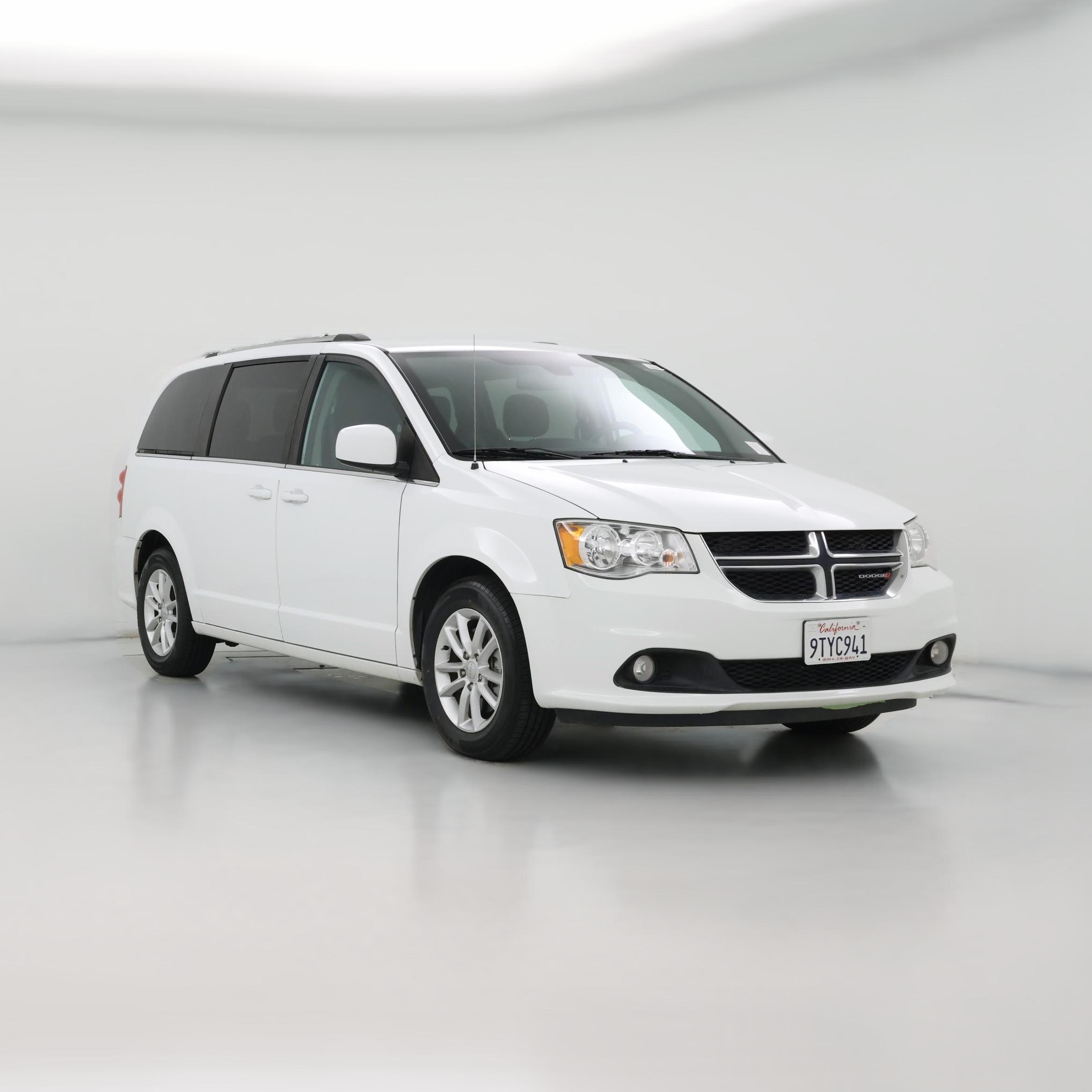Thumbnail: 2019 Dodge Grand Caravan - 1