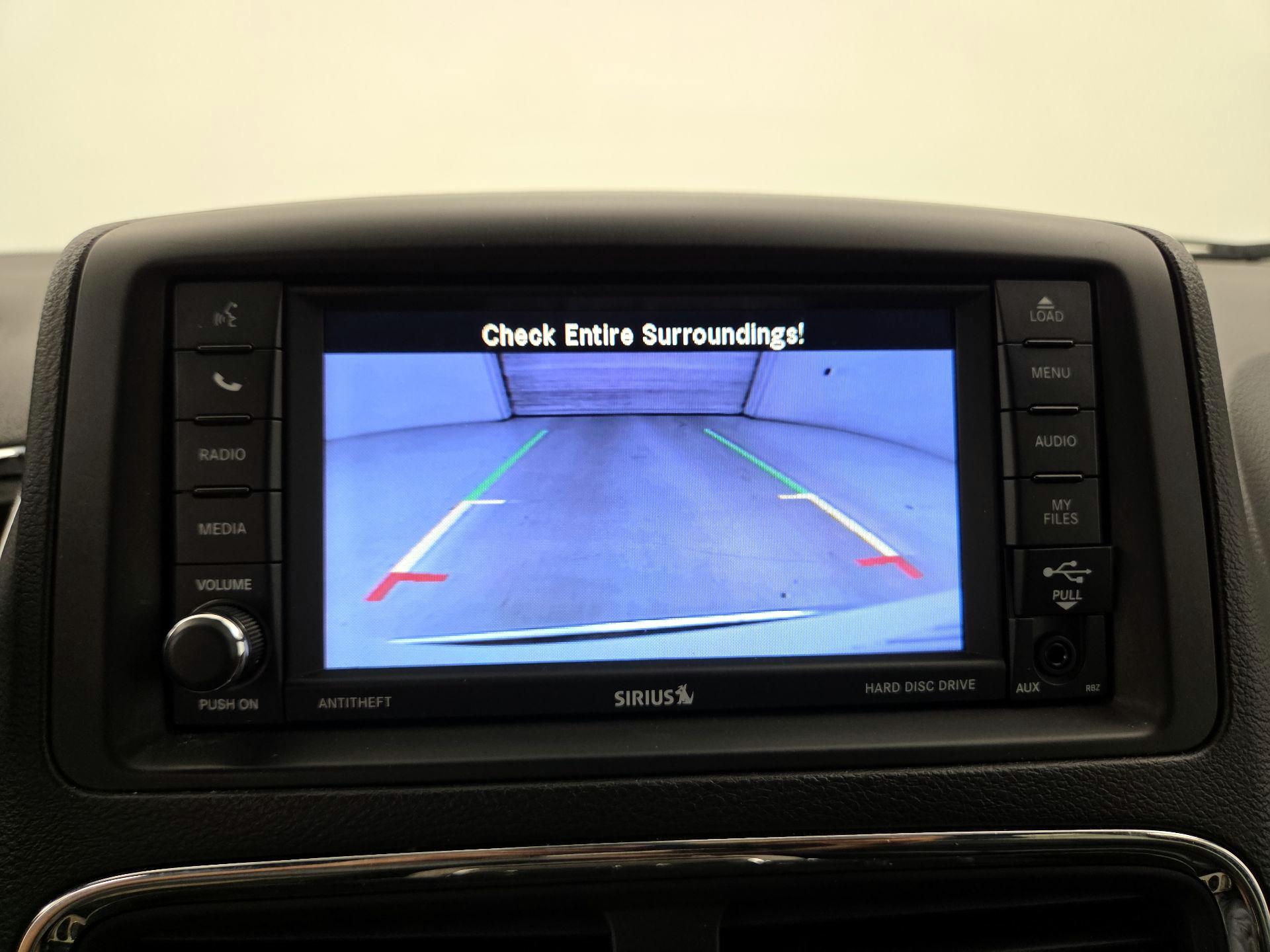 Thumbnail: 2019 Dodge Grand Caravan - 14