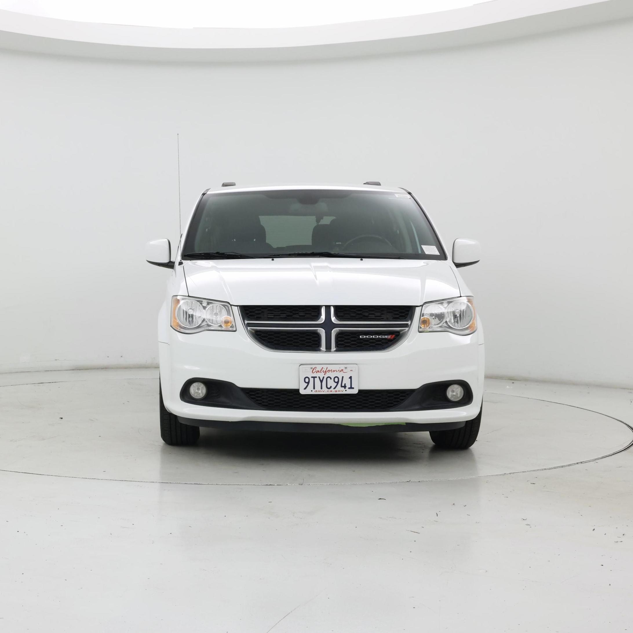 Thumbnail: 2019 Dodge Grand Caravan - 5