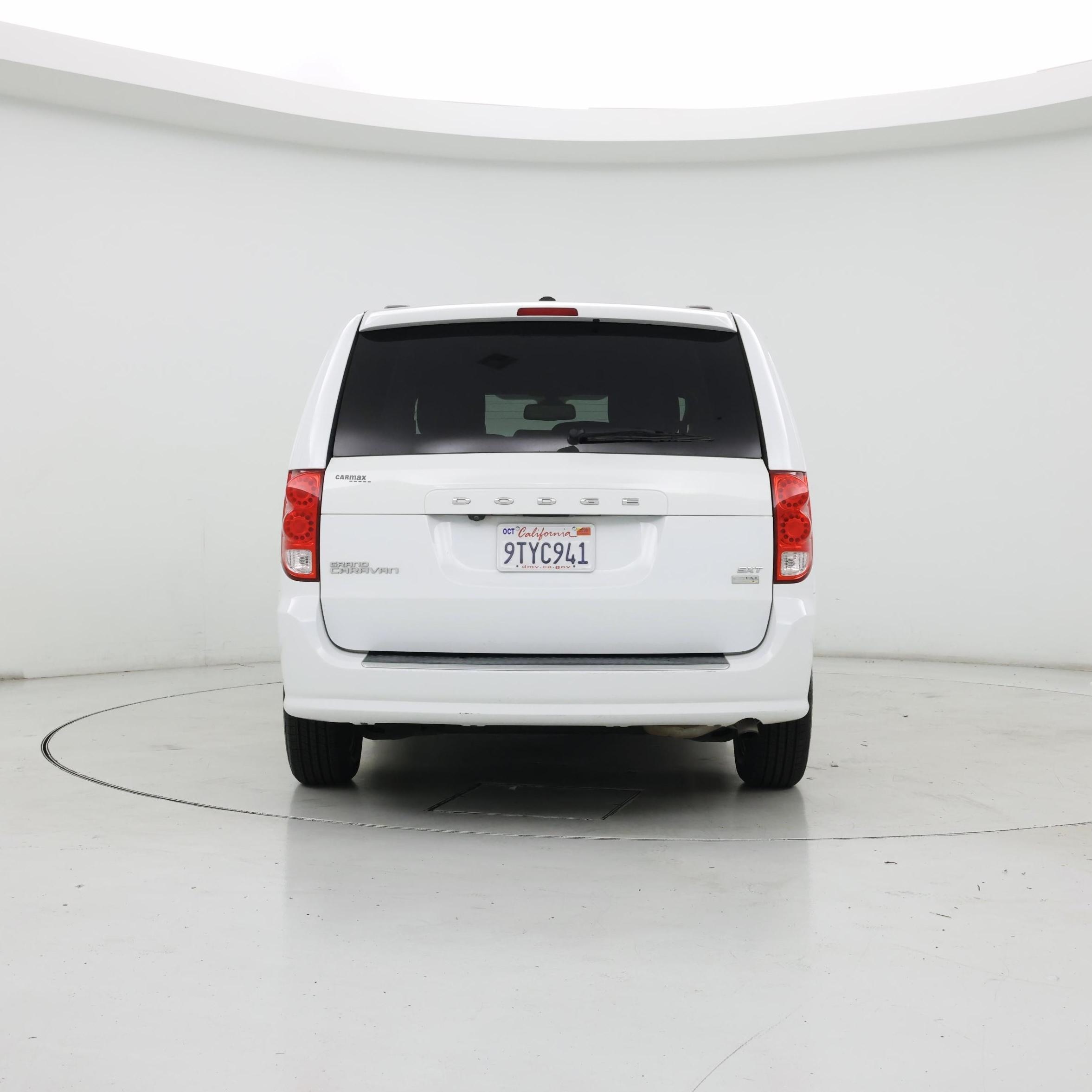 Thumbnail: 2019 Dodge Grand Caravan - 6