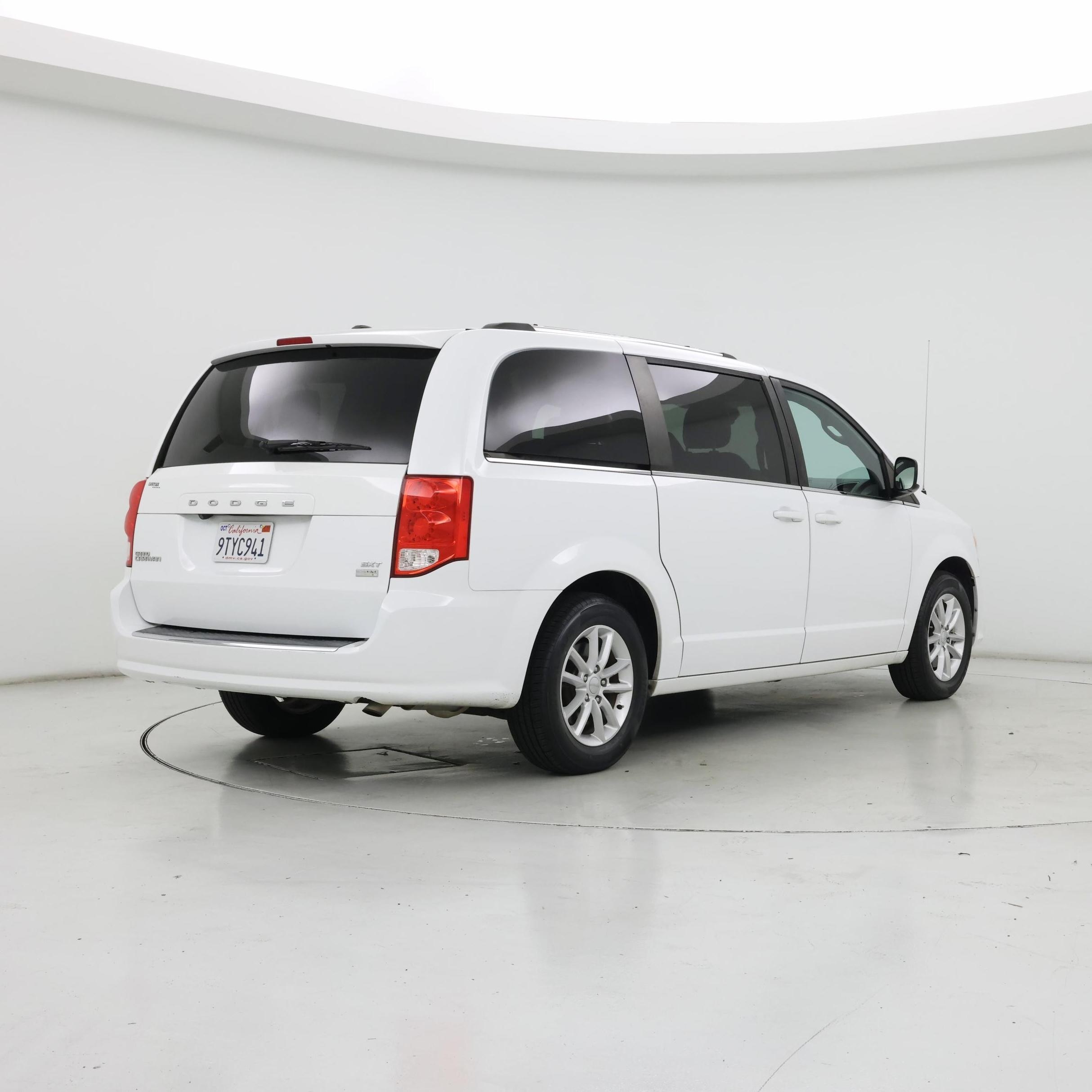 Thumbnail: 2019 Dodge Grand Caravan - 8