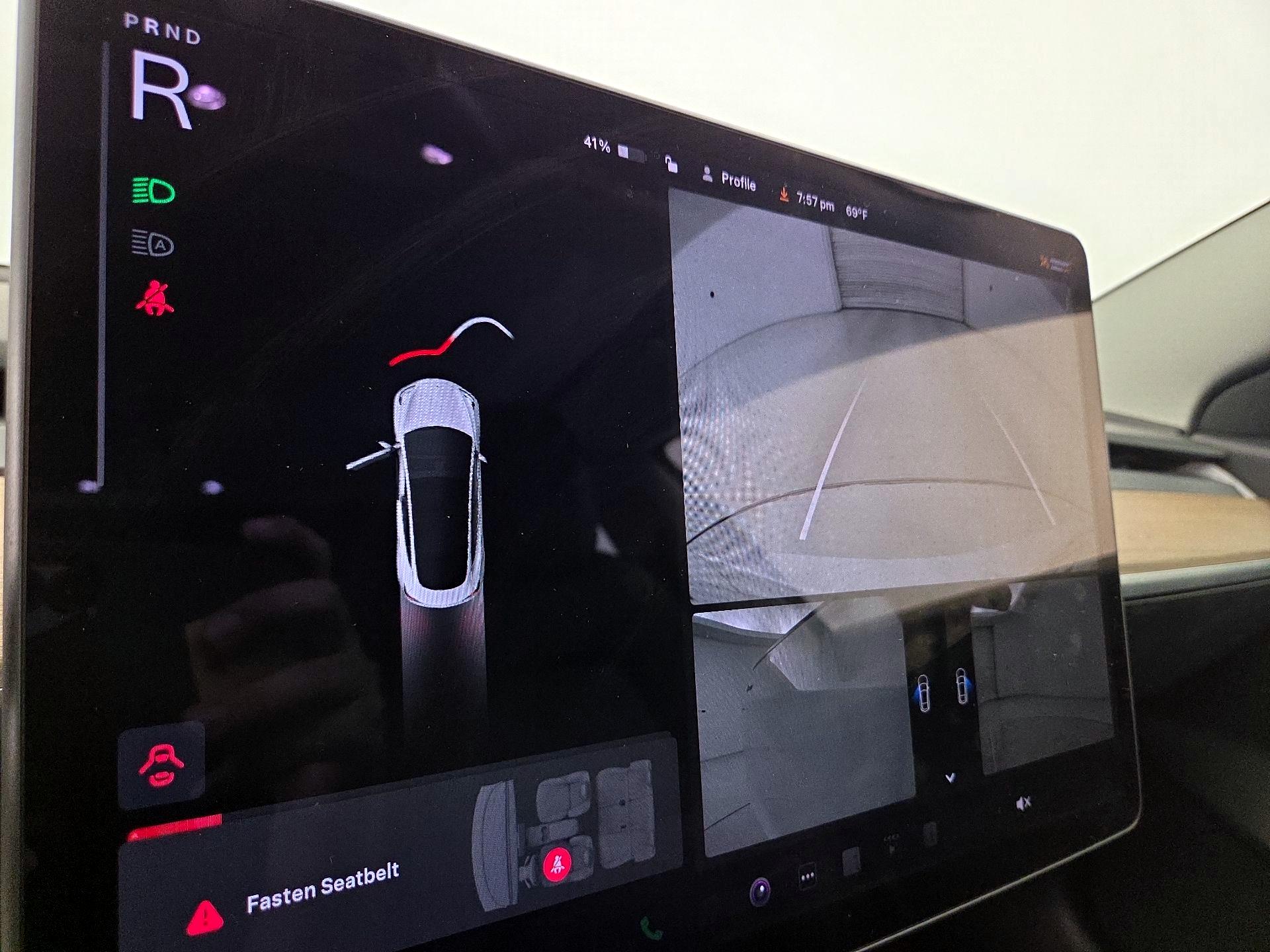 Thumbnail: 2021 Tesla Model 3 - 14