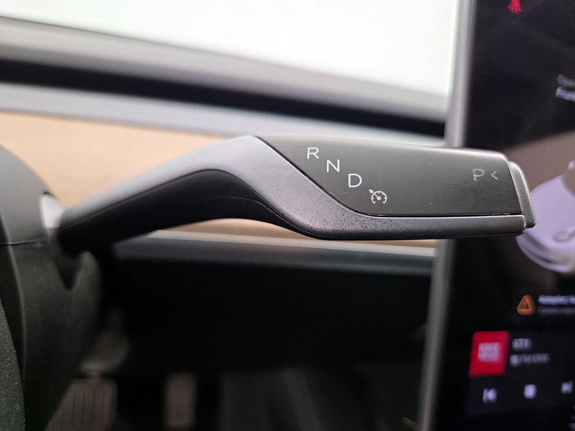 Thumbnail: 2021 Tesla Model 3 - 17