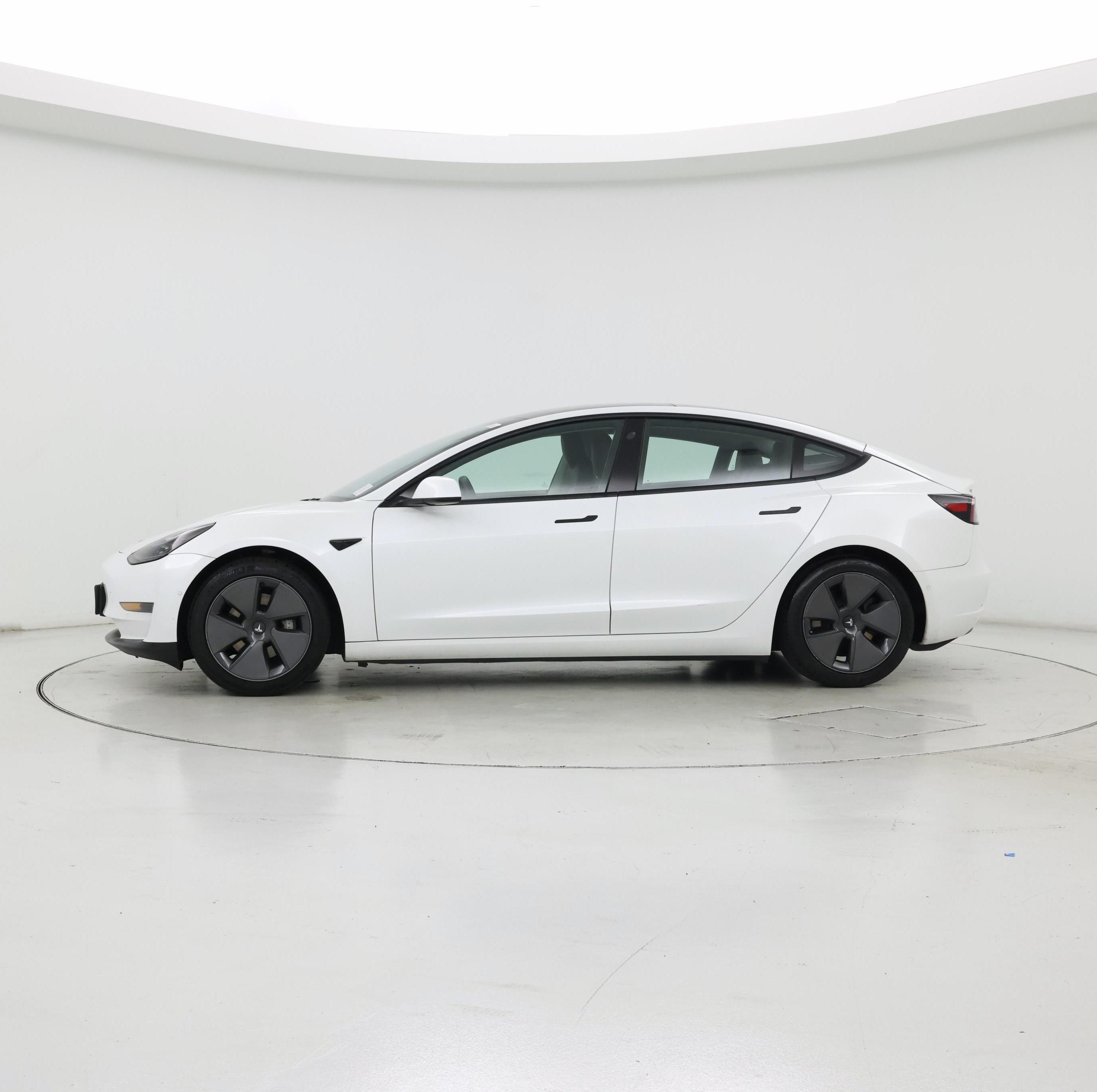 Thumbnail: 2021 Tesla Model 3 - 3