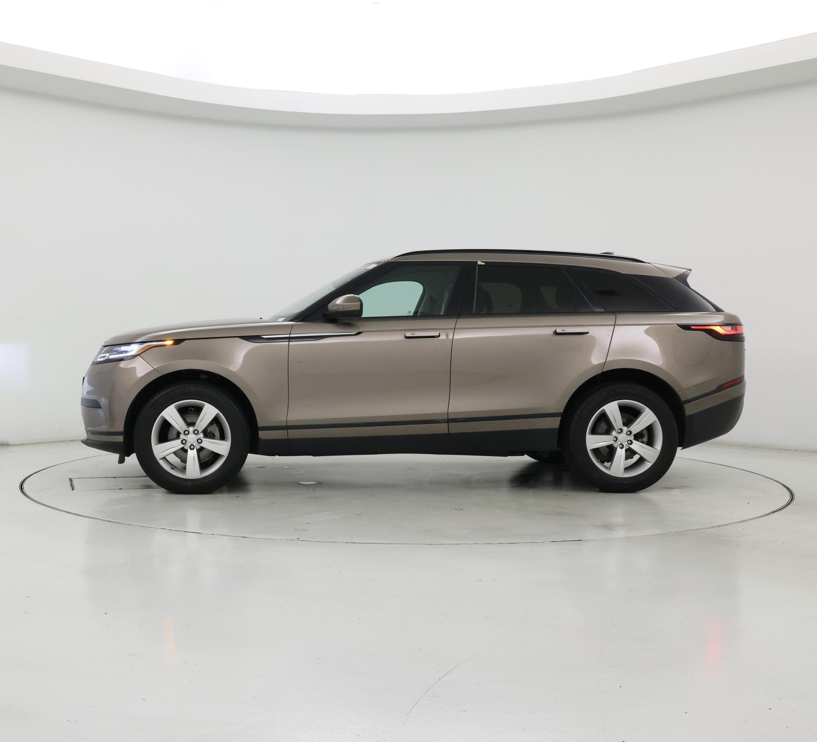 Thumbnail: 2019 Land Rover Range Rover Velar - 3