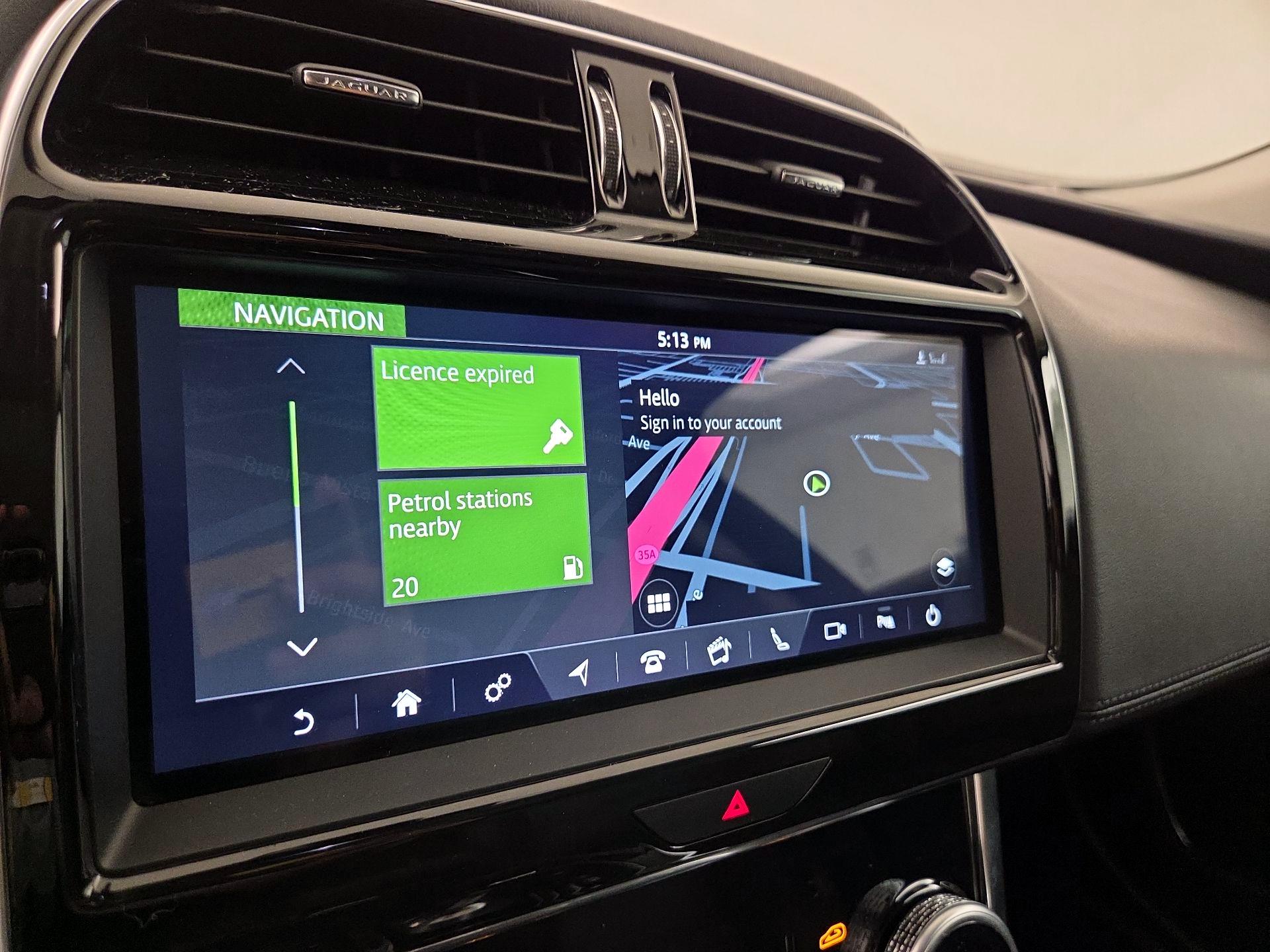 Thumbnail: 2020 Jaguar XE - 14