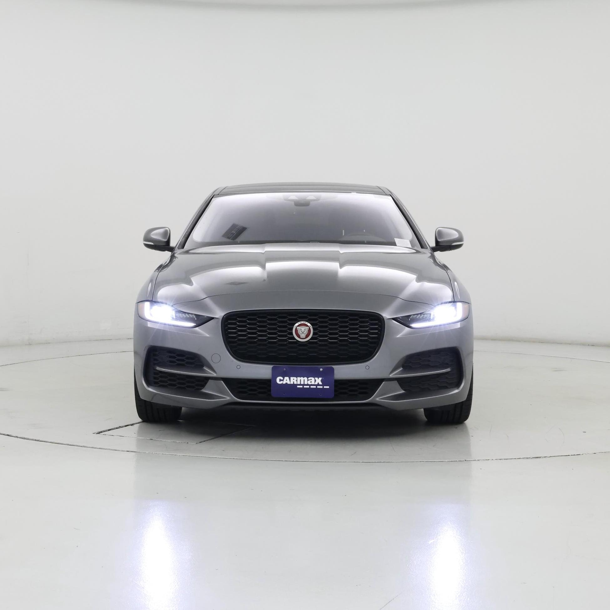 Thumbnail: 2020 Jaguar XE - 5