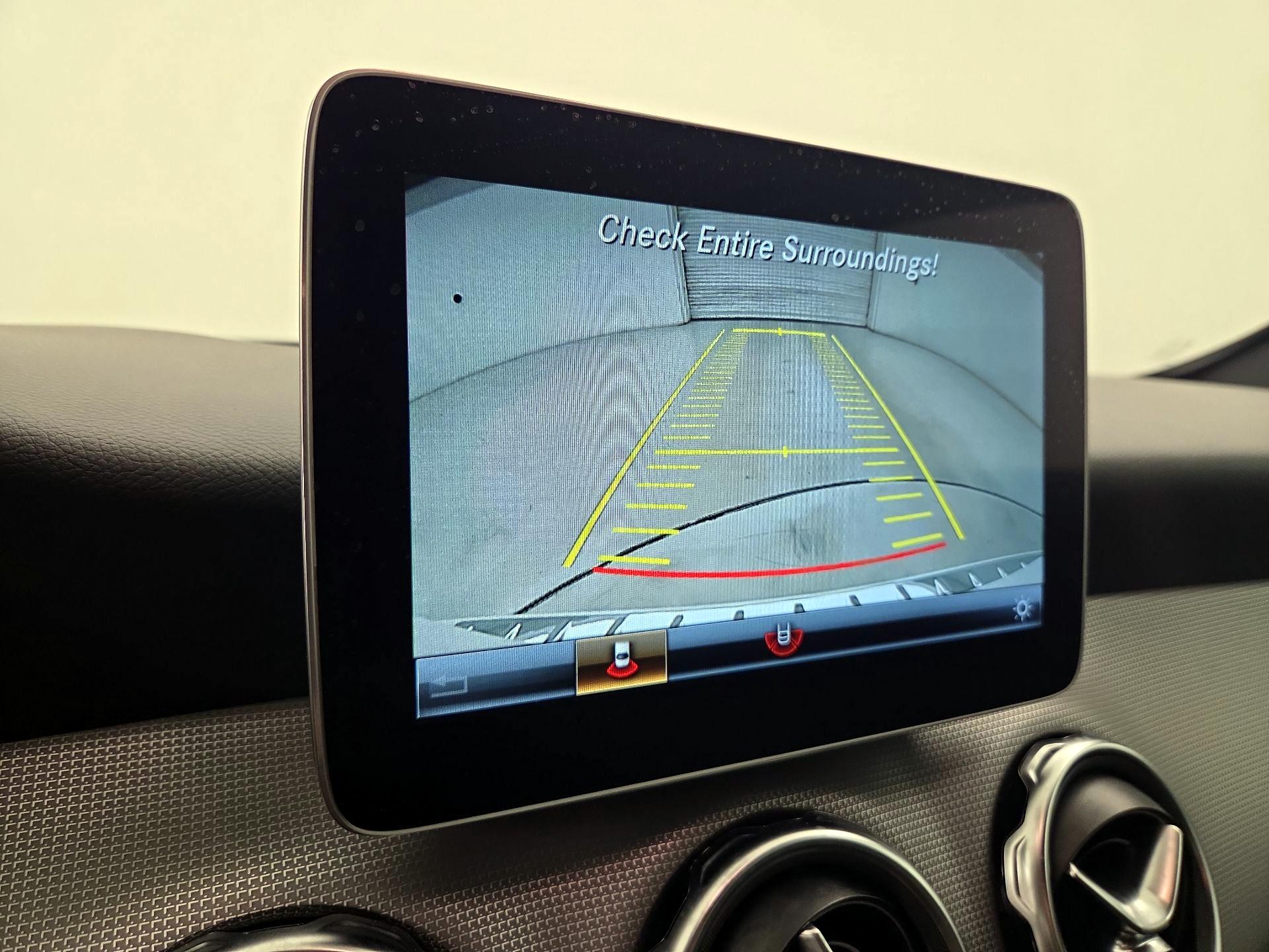 Thumbnail: 2019 Mercedes-Benz GLA - 14