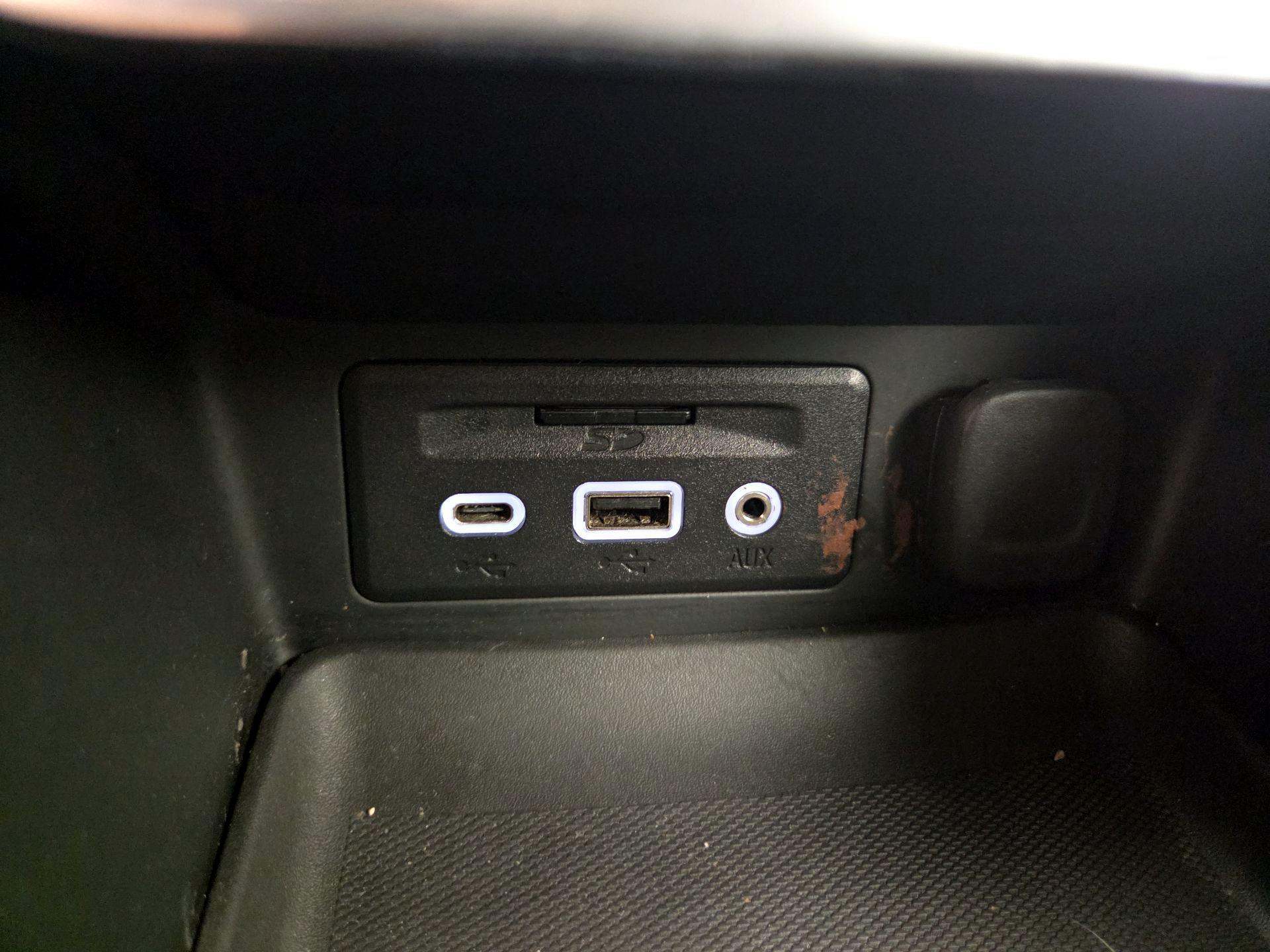 Thumbnail: 2018 GMC Terrain - 19