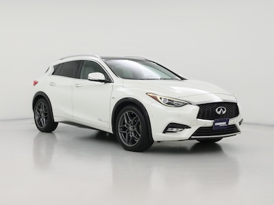 2017 Infiniti QX30 Sport