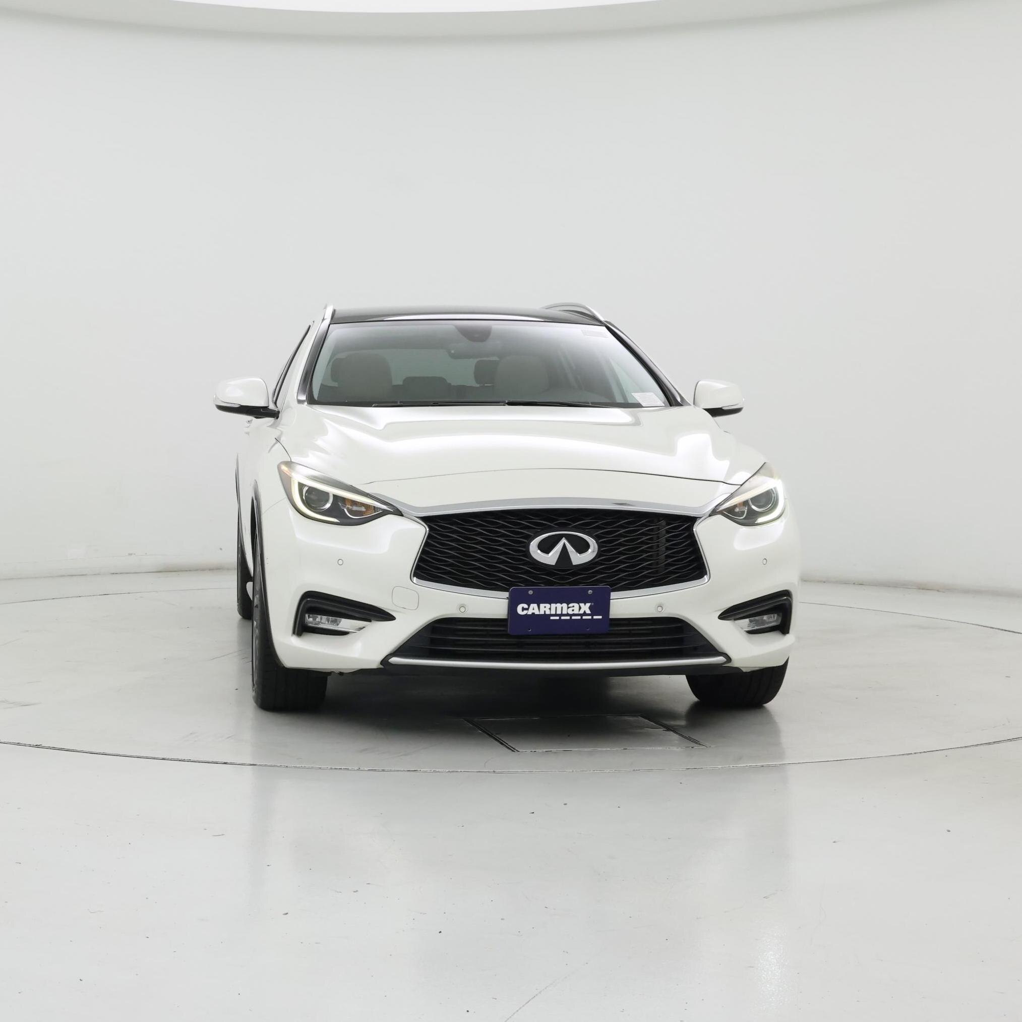 Thumbnail: 2017 INFINITI QX30 - 5