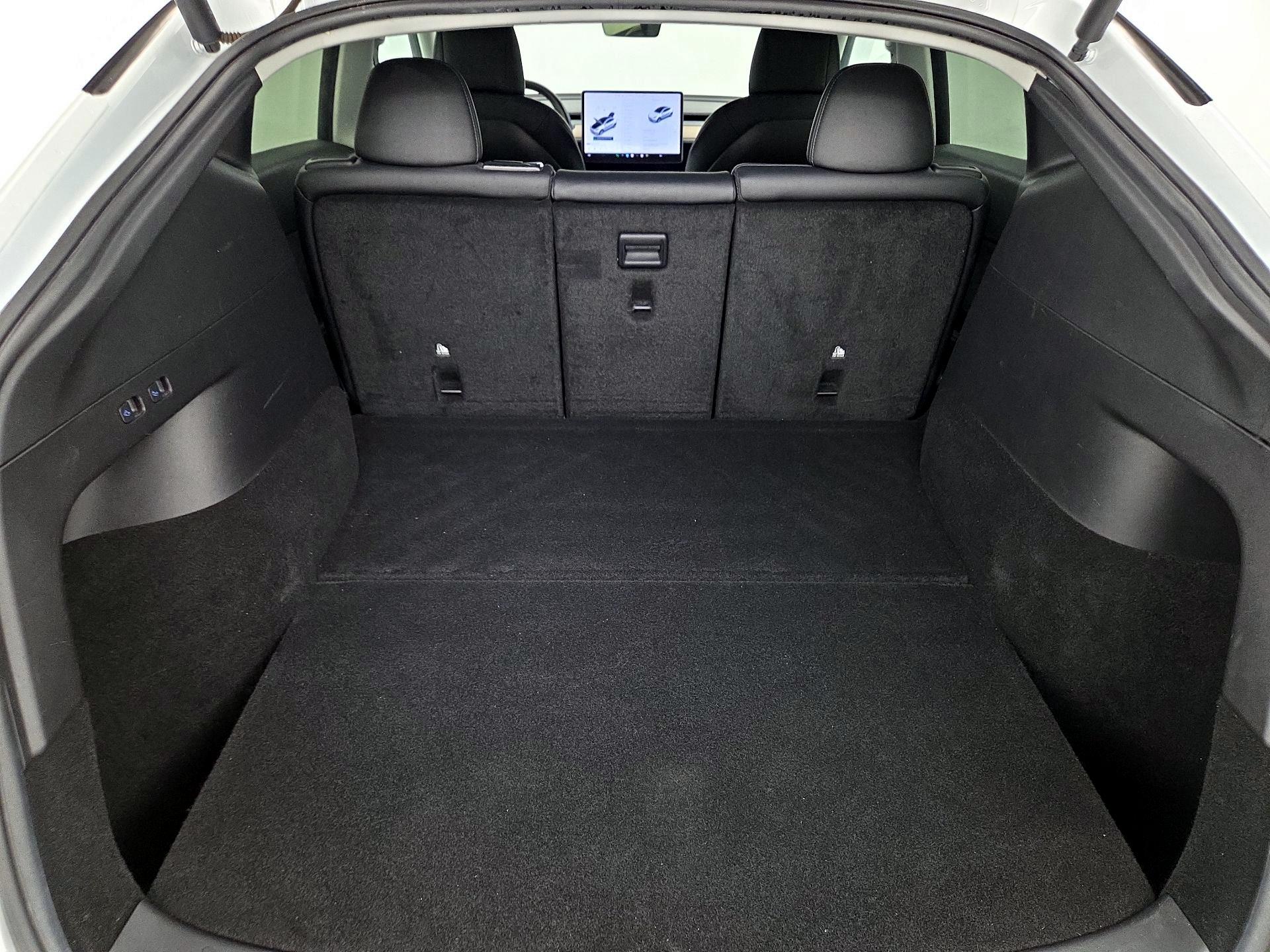 Thumbnail: 2021 Tesla Model Y - 19