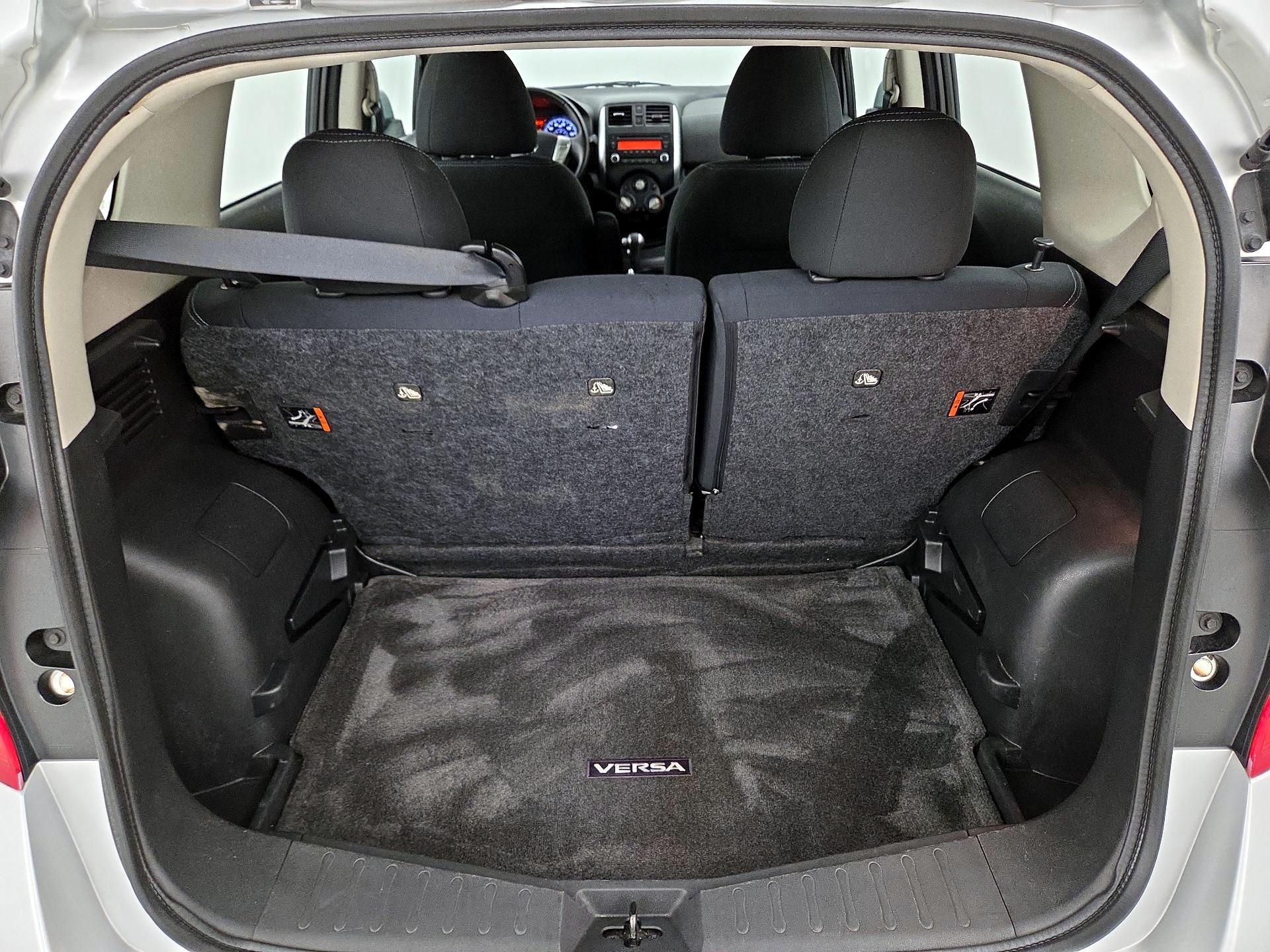 Thumbnail: 2014 Nissan Versa Note - 18