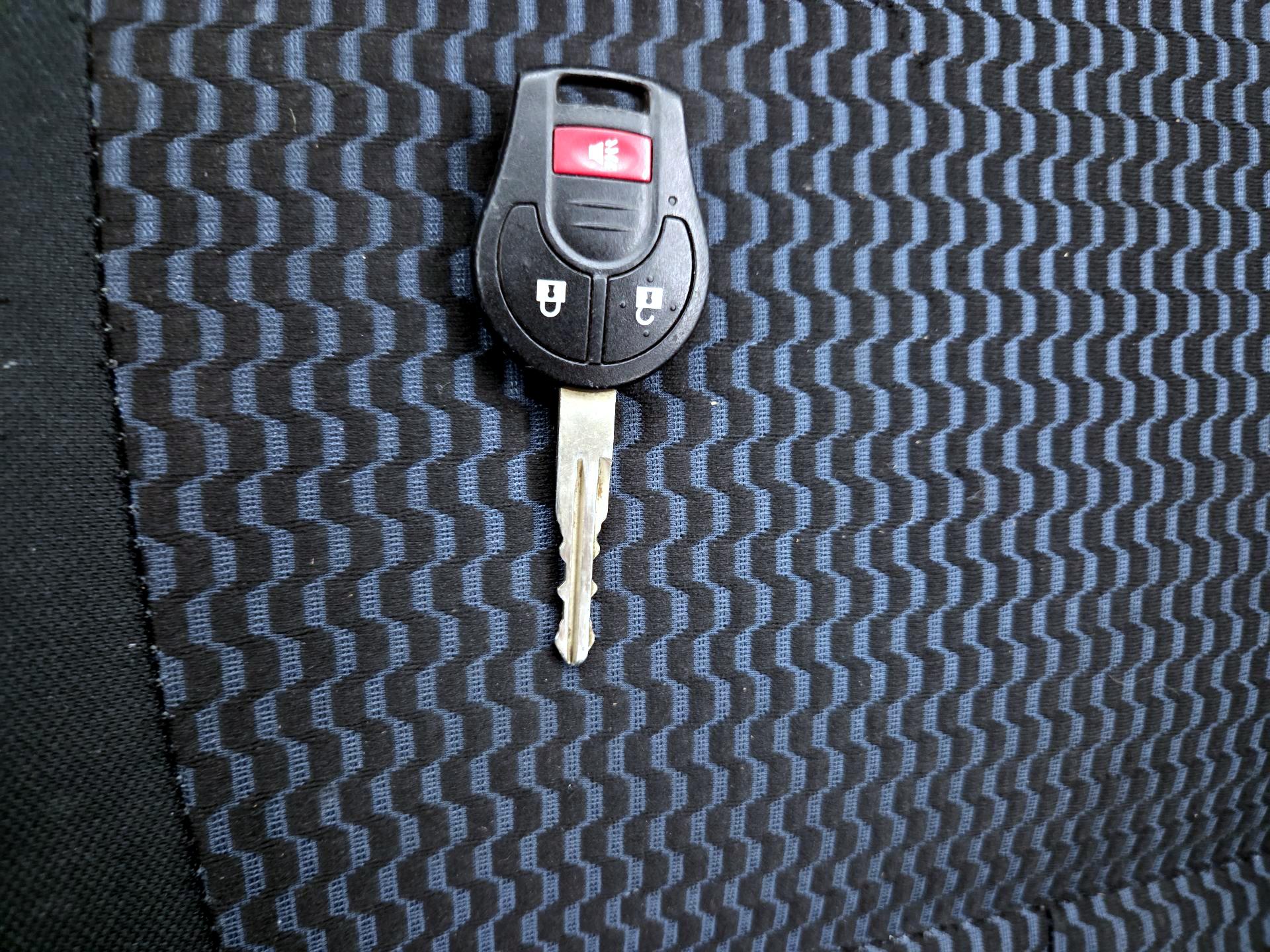 Thumbnail: 2014 Nissan Versa Note - 20