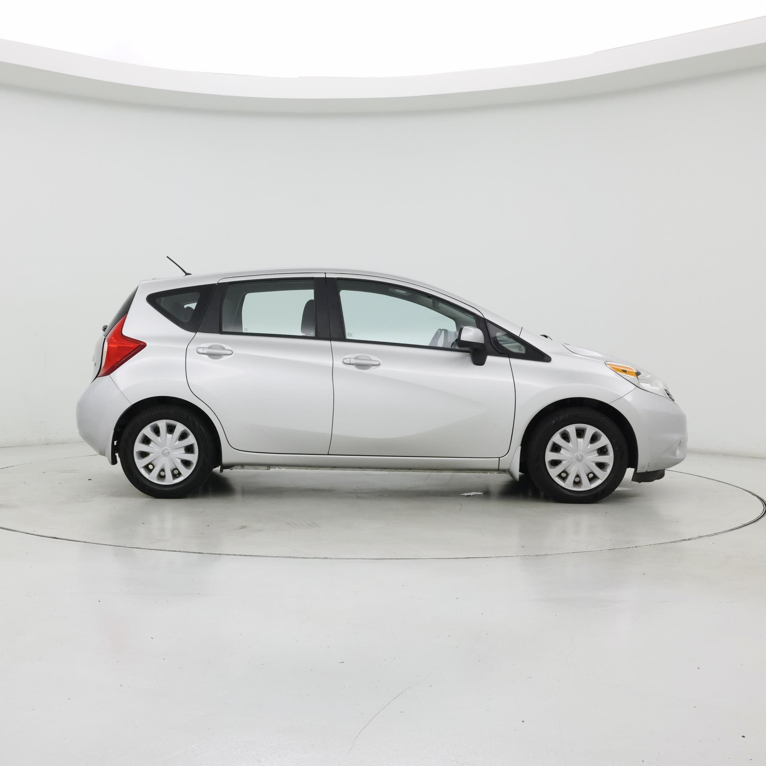 Thumbnail: 2014 Nissan Versa Note - 7