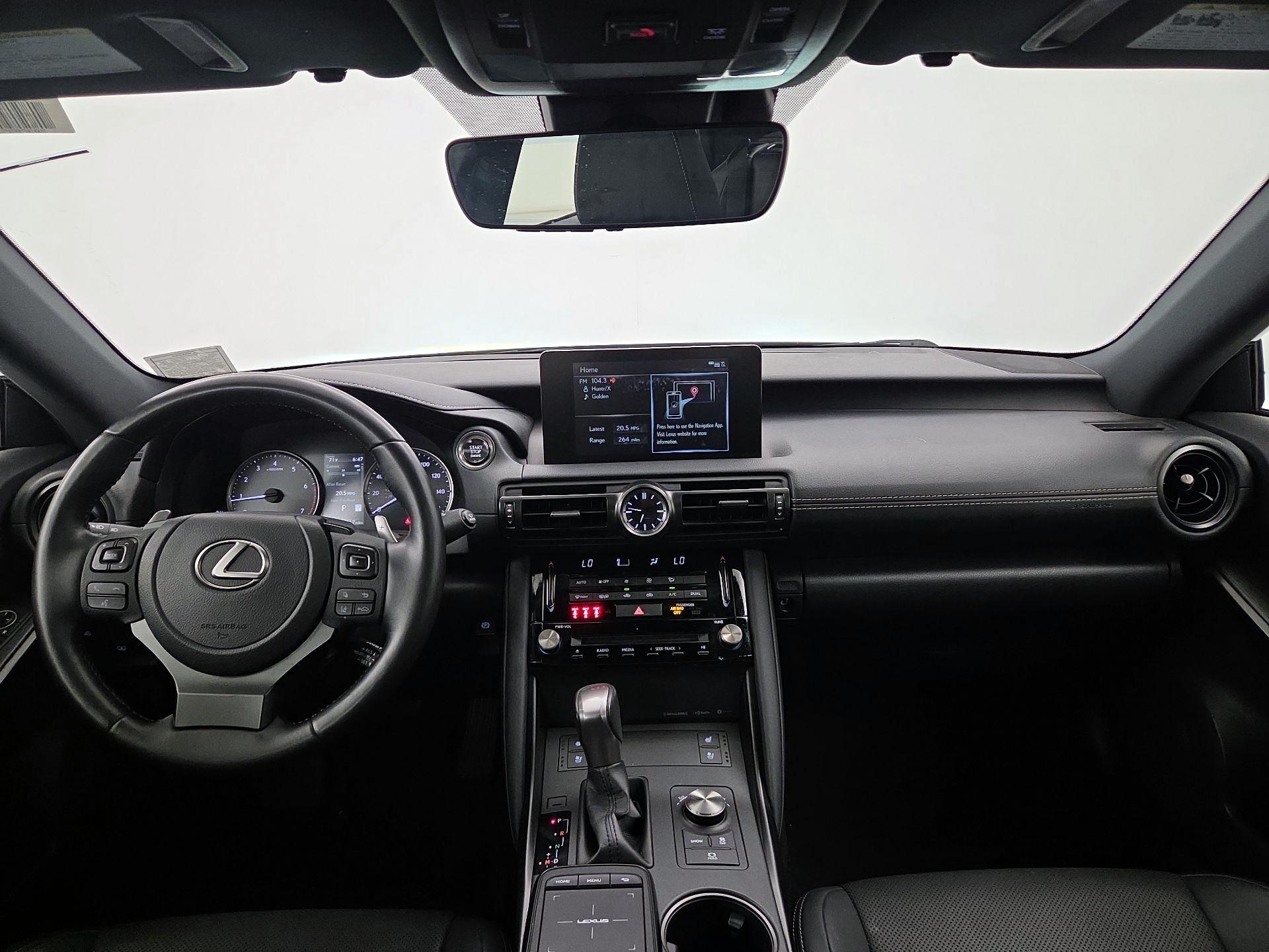 Thumbnail: 2023 Lexus IS - 9