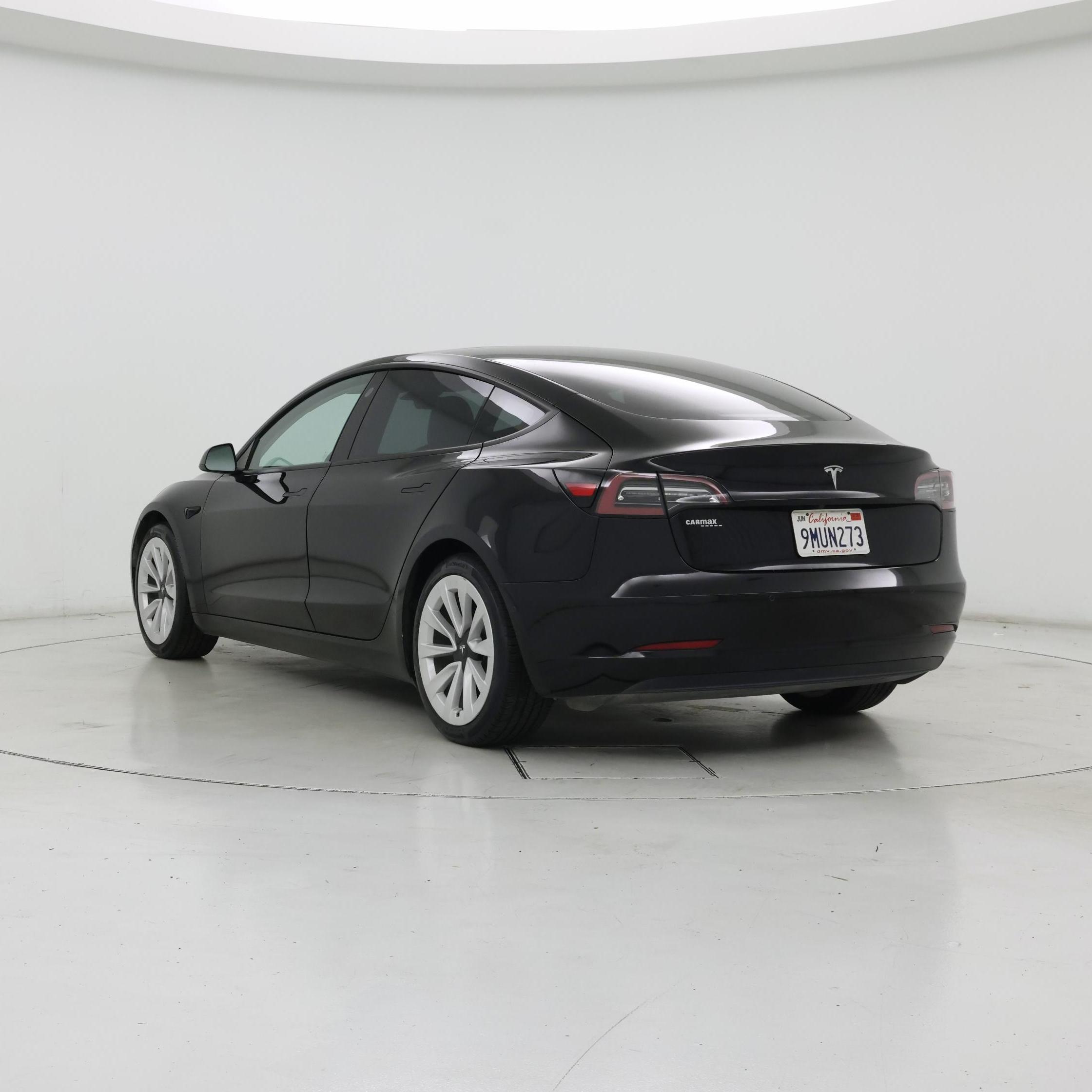 Thumbnail: 2021 Tesla Model 3 - 2