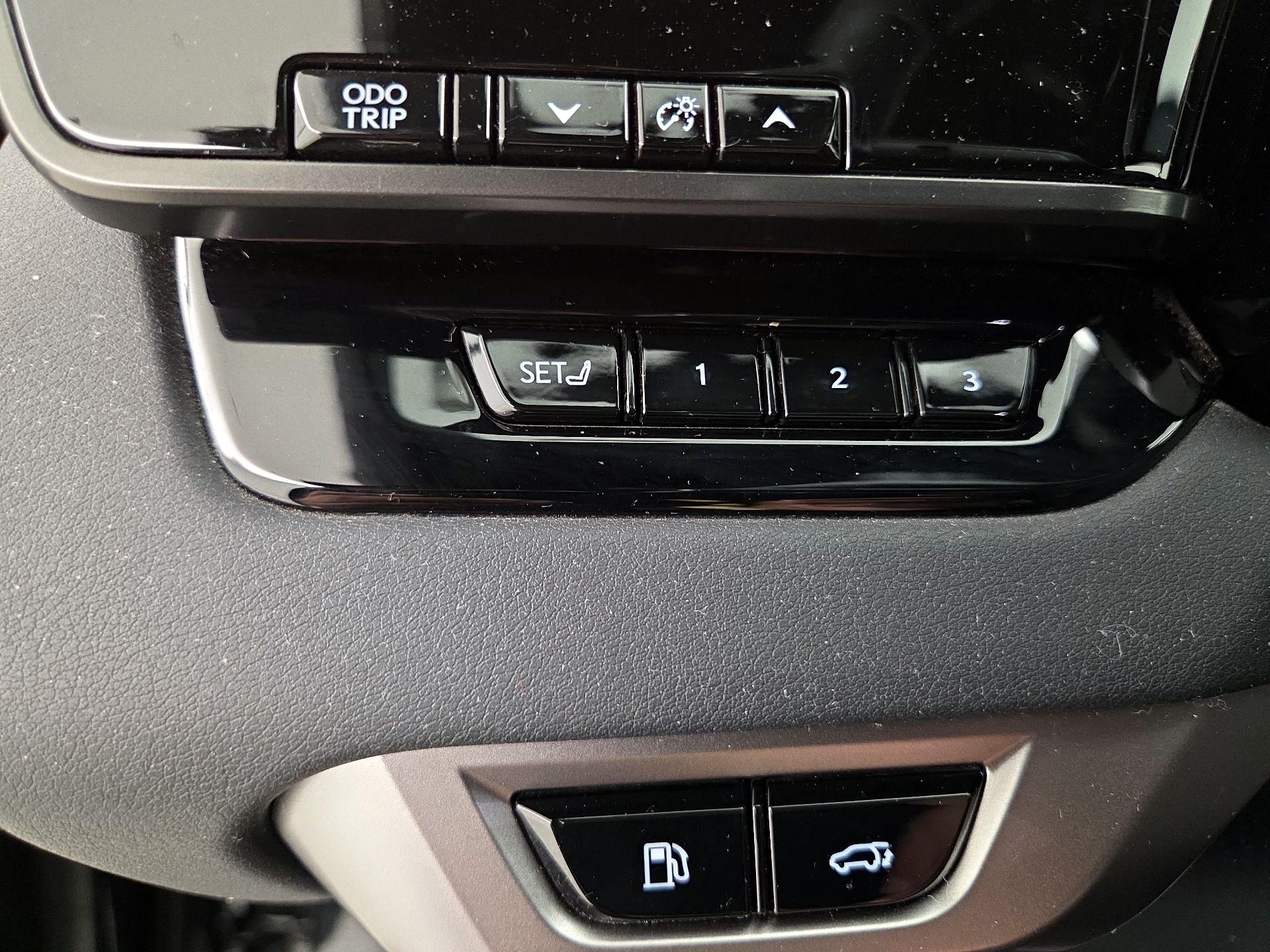 Thumbnail: 2023 Lexus RX - 13