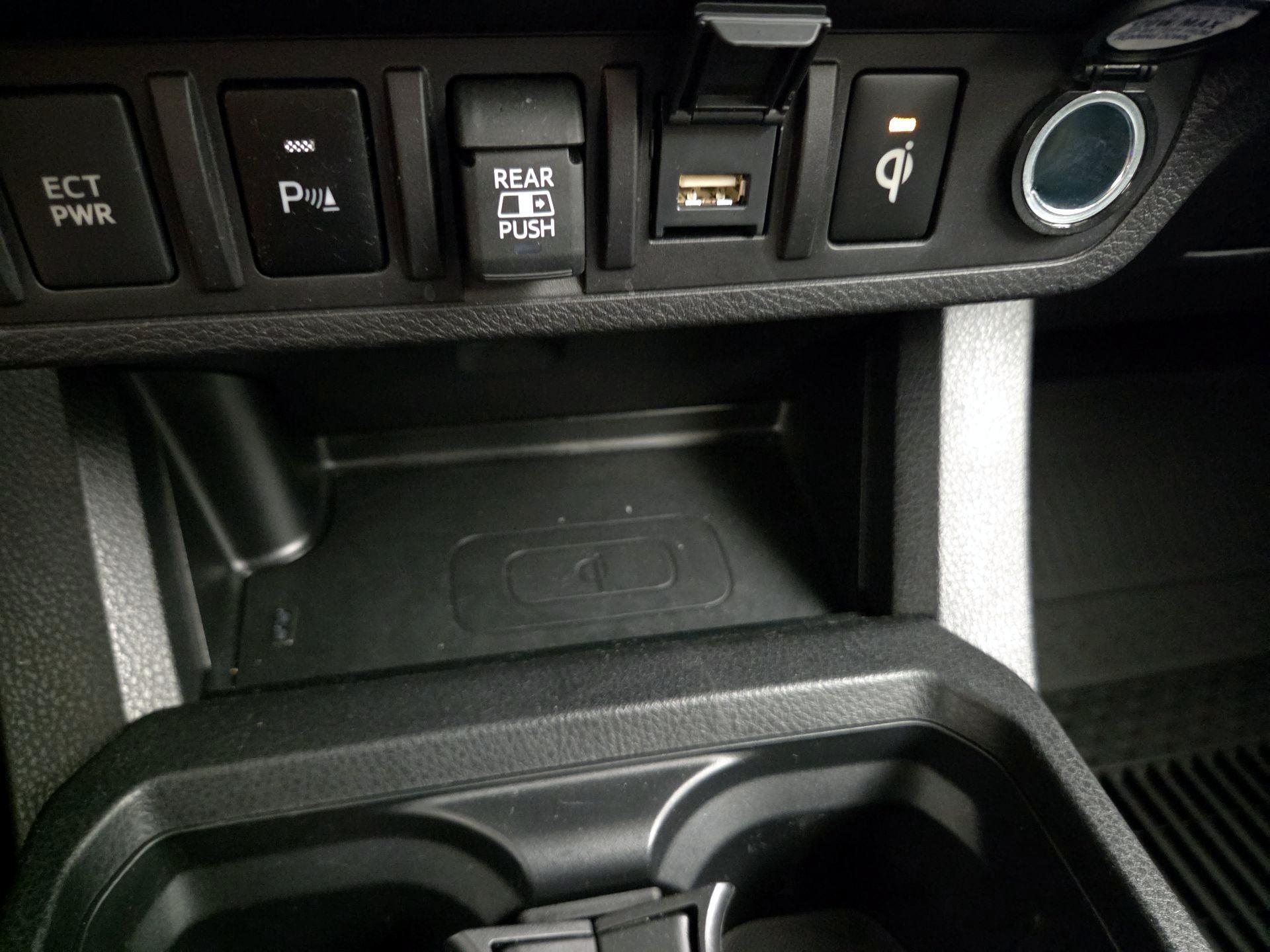 Thumbnail: 2022 Toyota Tacoma - 18