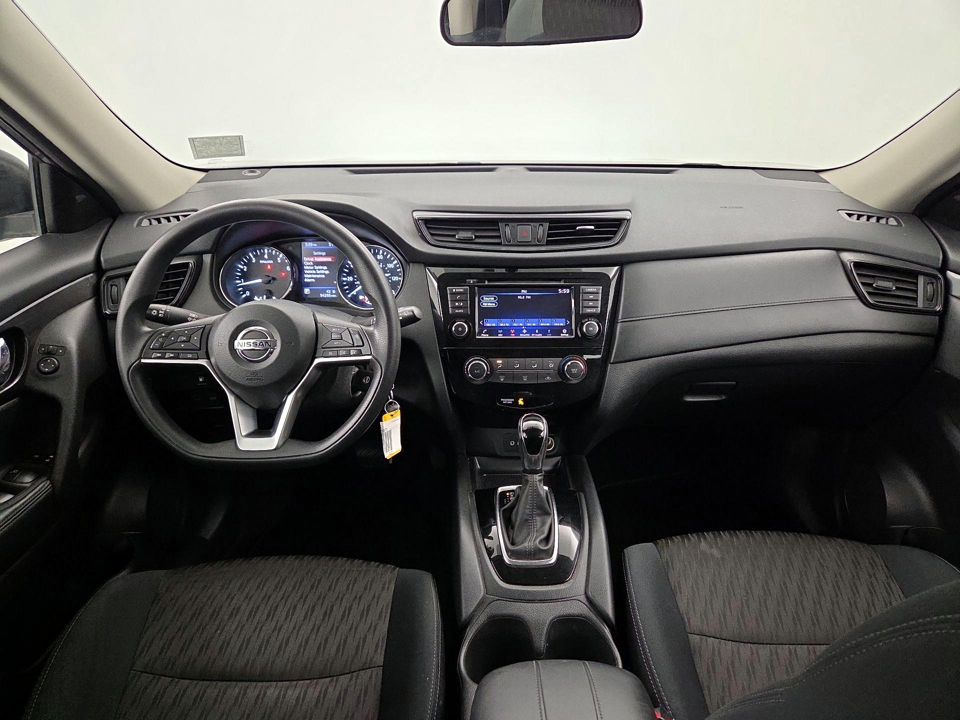 Thumbnail: 2018 Nissan Rogue - 9