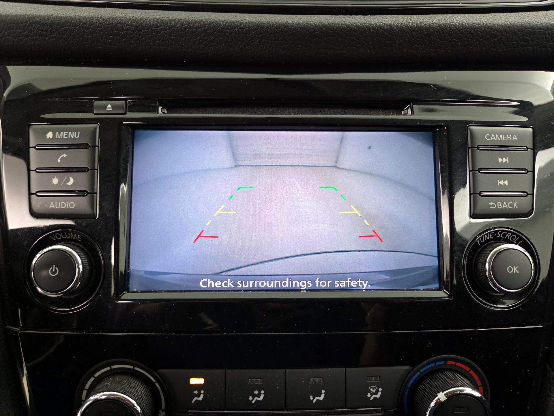 Thumbnail: 2018 Nissan Rogue - 14