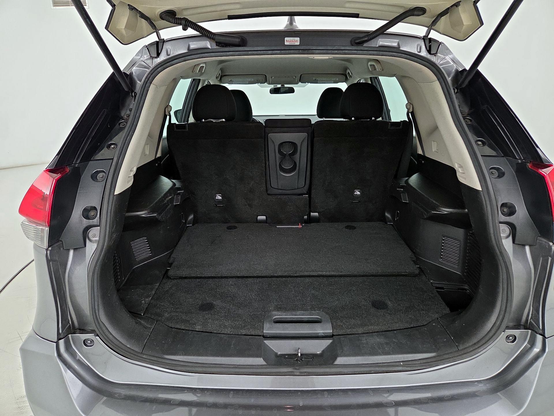 Thumbnail: 2018 Nissan Rogue - 20