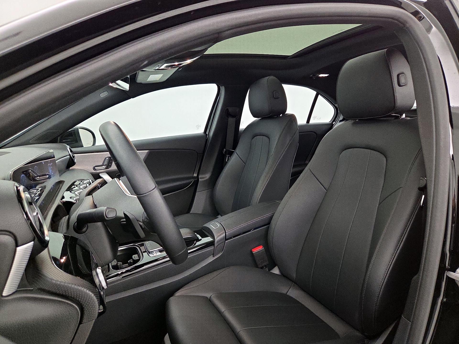 Thumbnail: 2020 Mercedes-Benz A-Class - 19