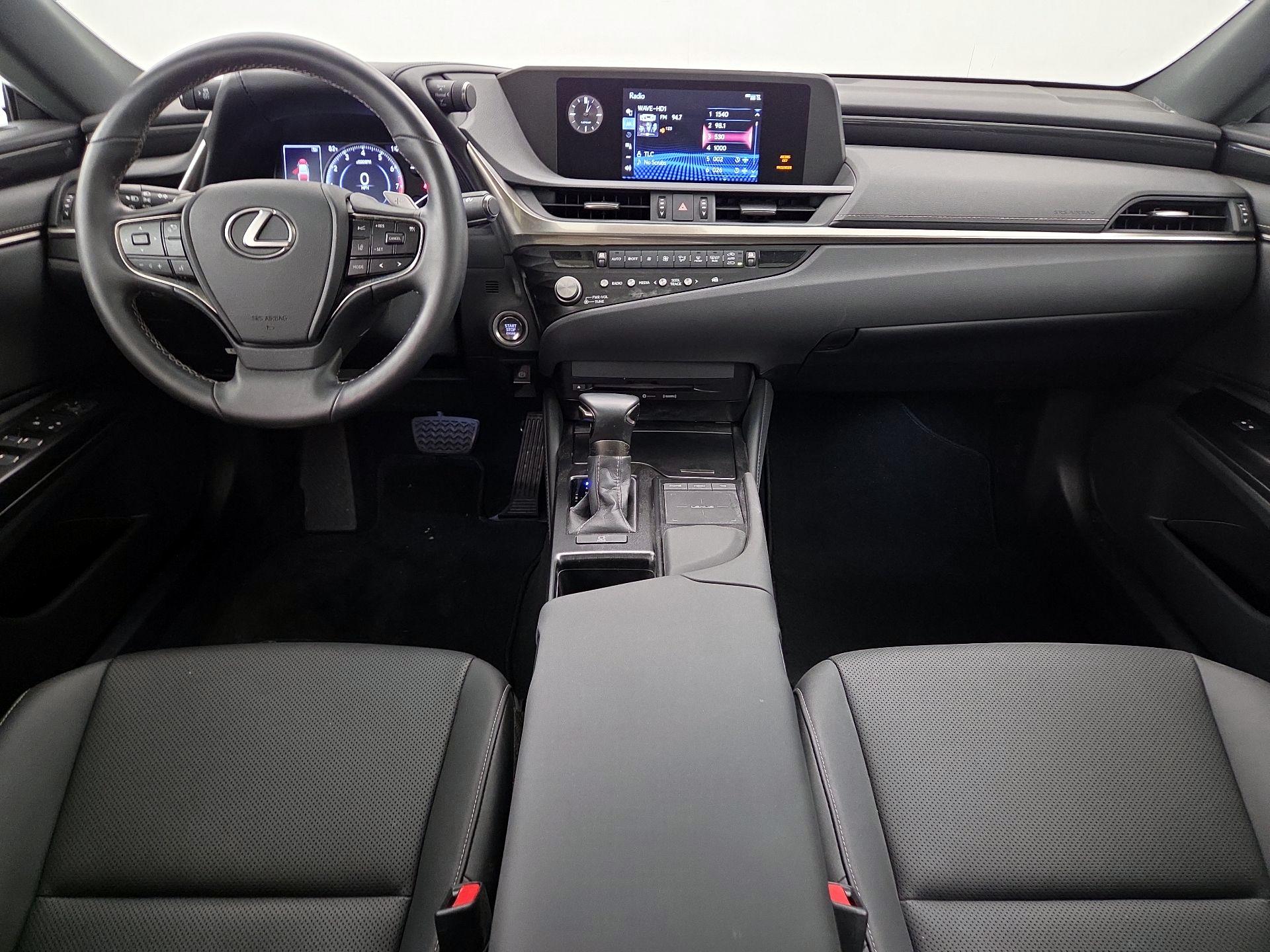 Thumbnail: 2021 Lexus ES - 9