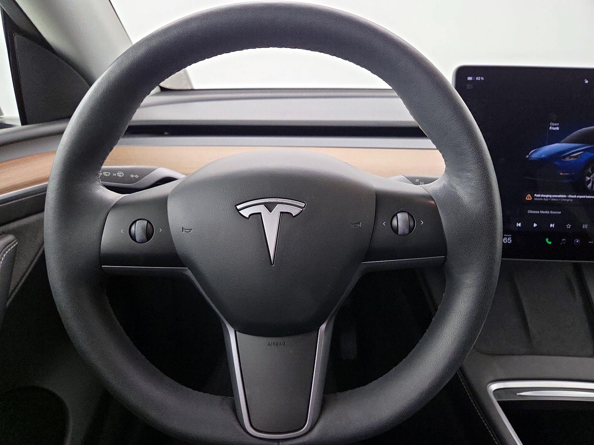 Thumbnail: 2022 Tesla Model Y - 10