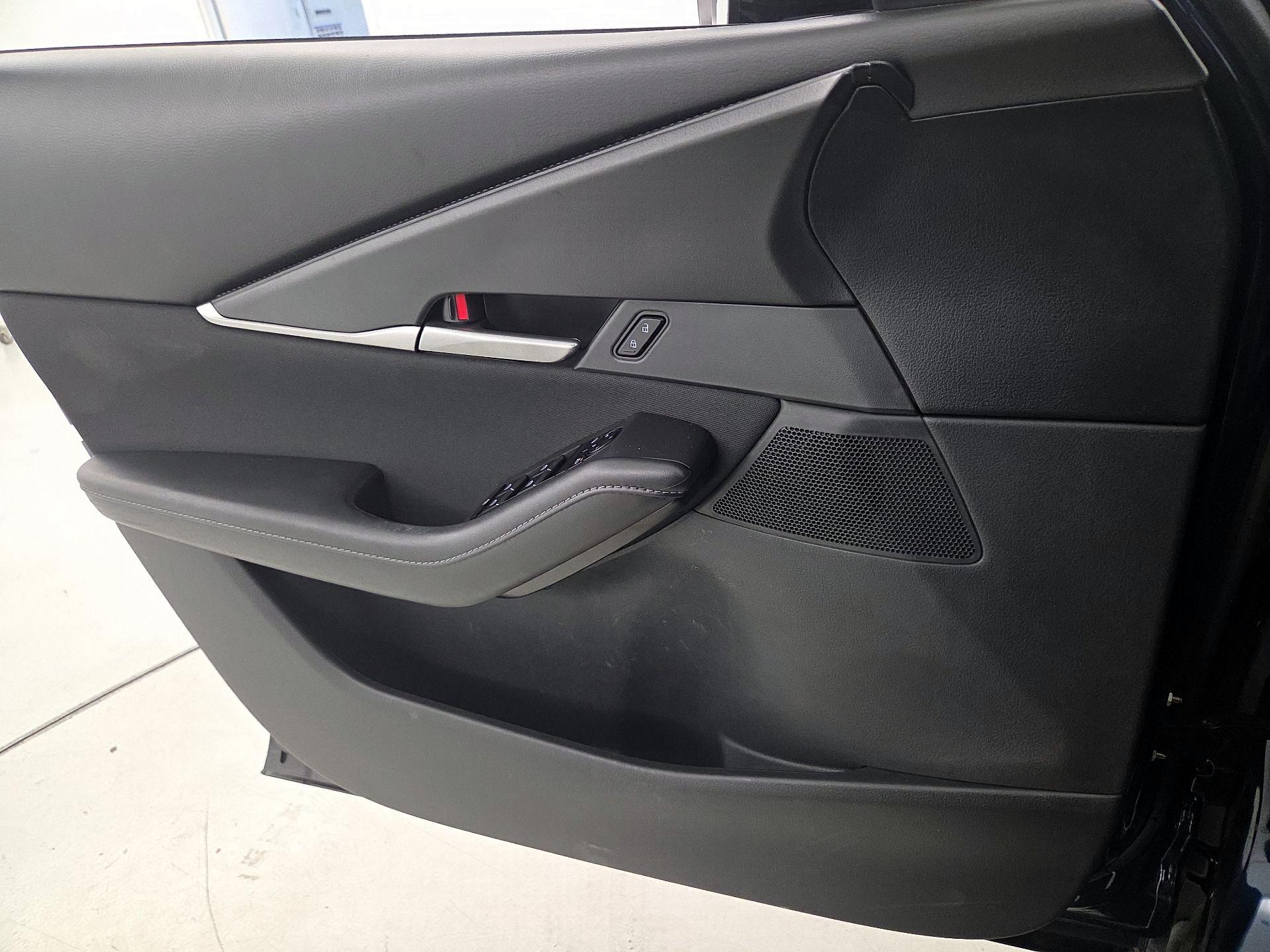 Thumbnail: 2023 Mazda CX-30 - 12