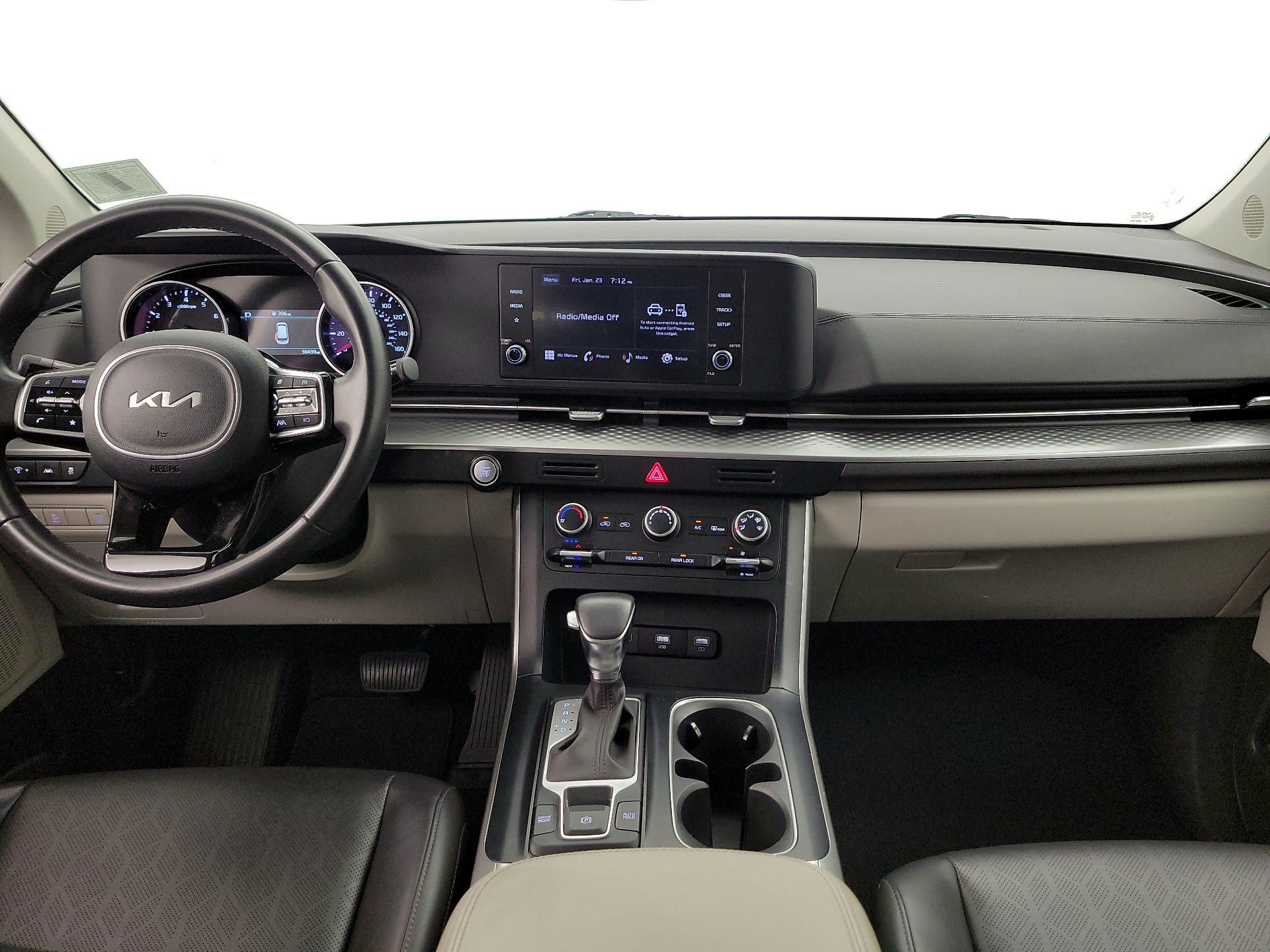 Thumbnail: 2024 Kia Carnival - 9