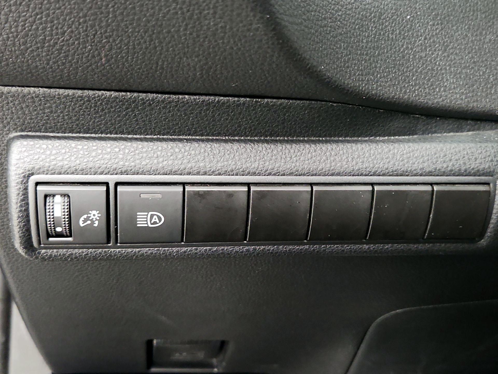 Thumbnail: 2024 Toyota Corolla - 13