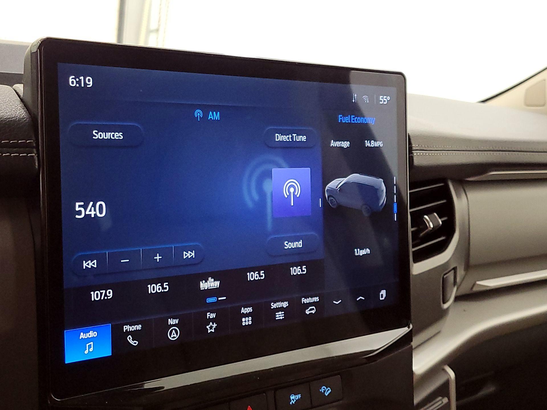 Thumbnail: 2023 Ford Expedition - 16