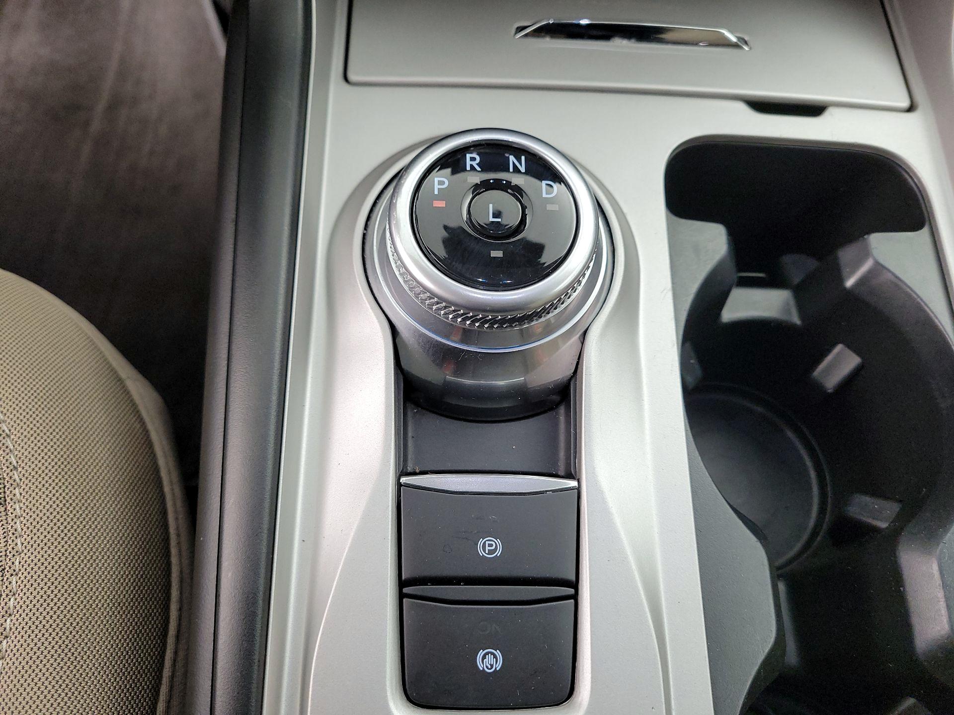 Thumbnail: 2024 Ford Explorer - 17