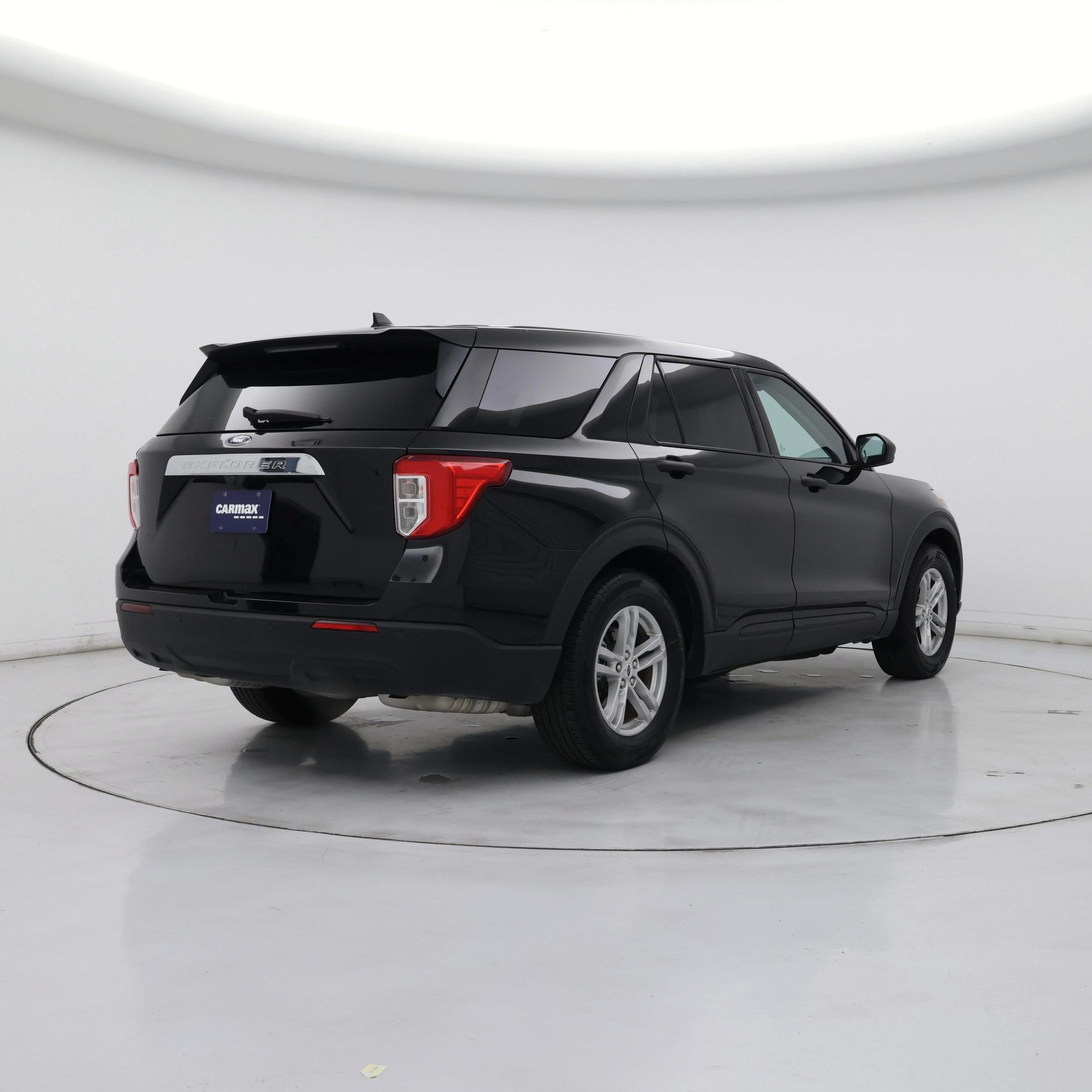 Thumbnail: 2024 Ford Explorer - 8