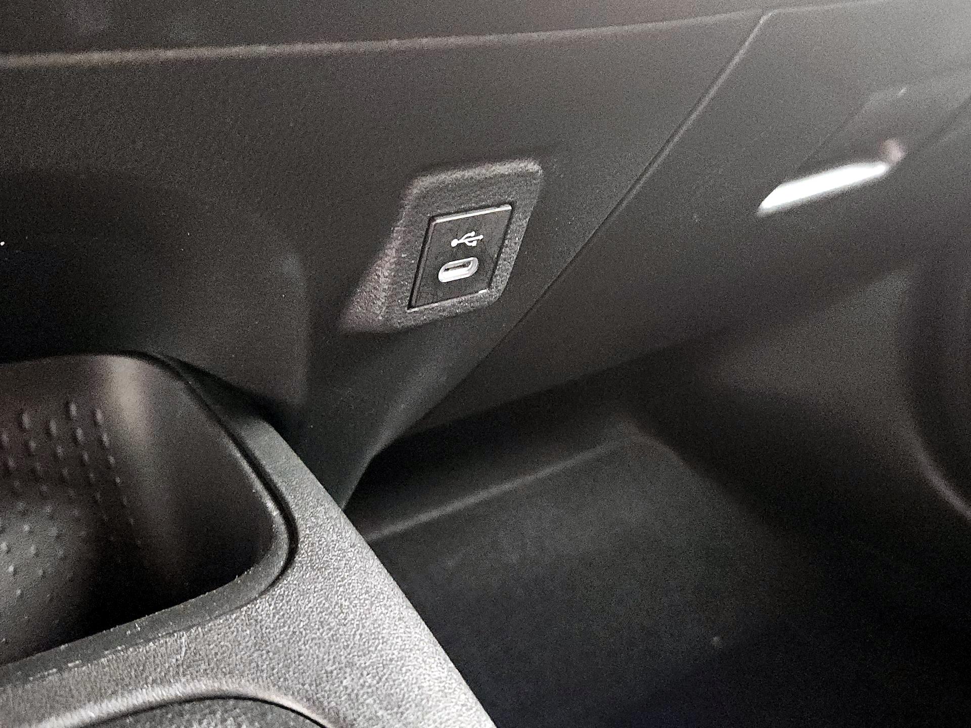 Thumbnail: 2024 Toyota Corolla - 18