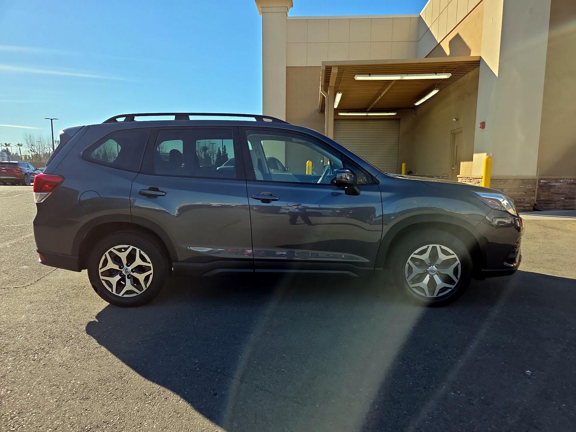 Thumbnail: 2022 Subaru Forester - 4