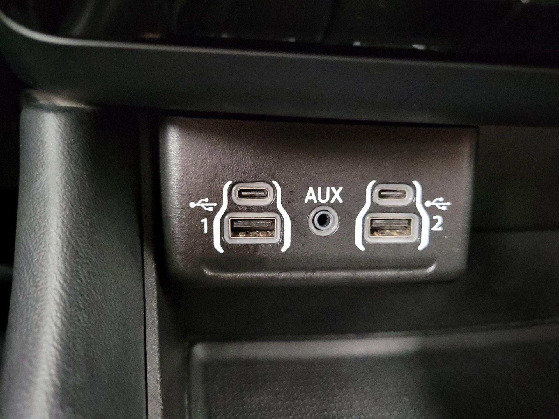 Thumbnail: 2023 Dodge Durango - 18