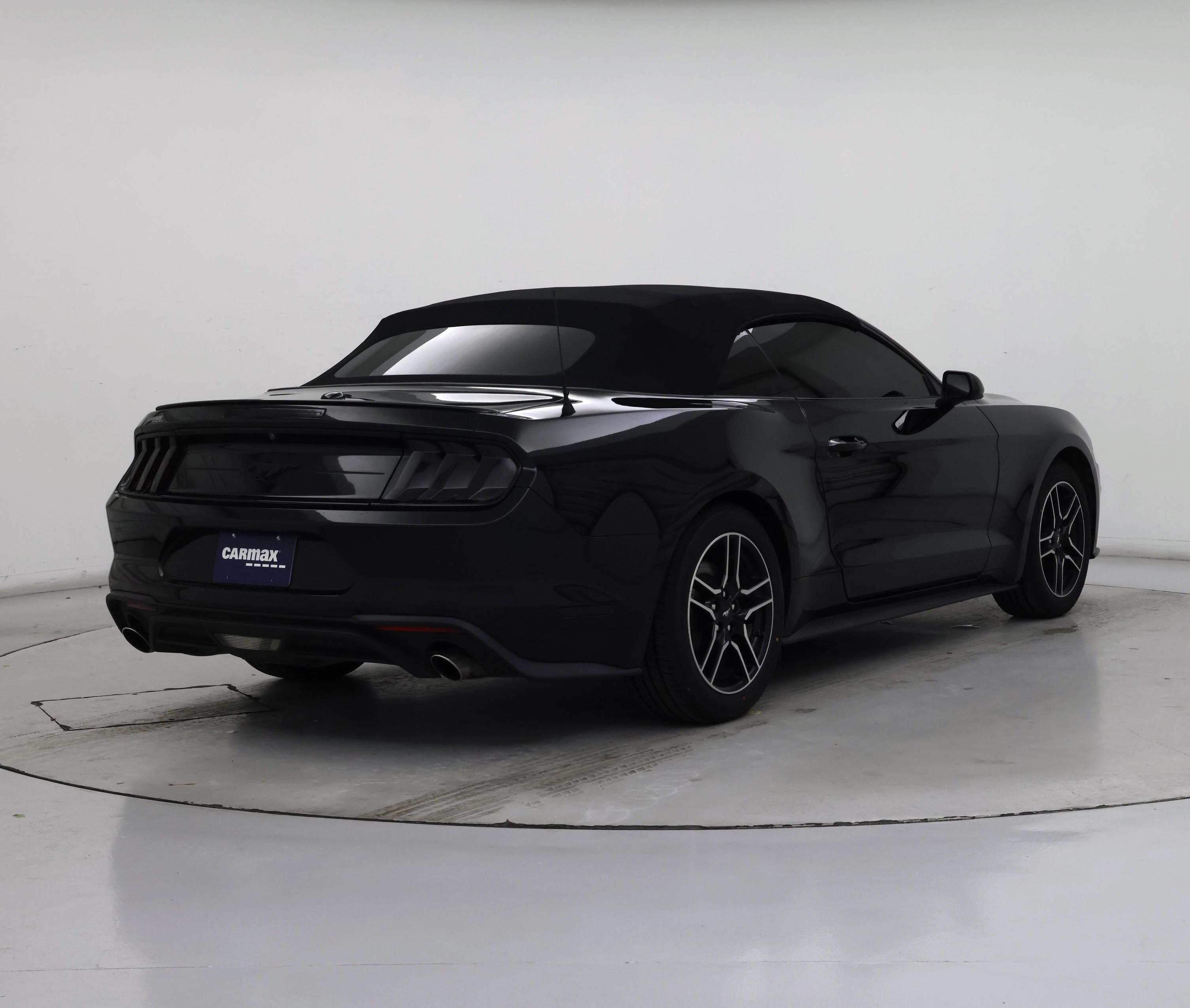 Thumbnail: 2021 Ford Mustang - 8