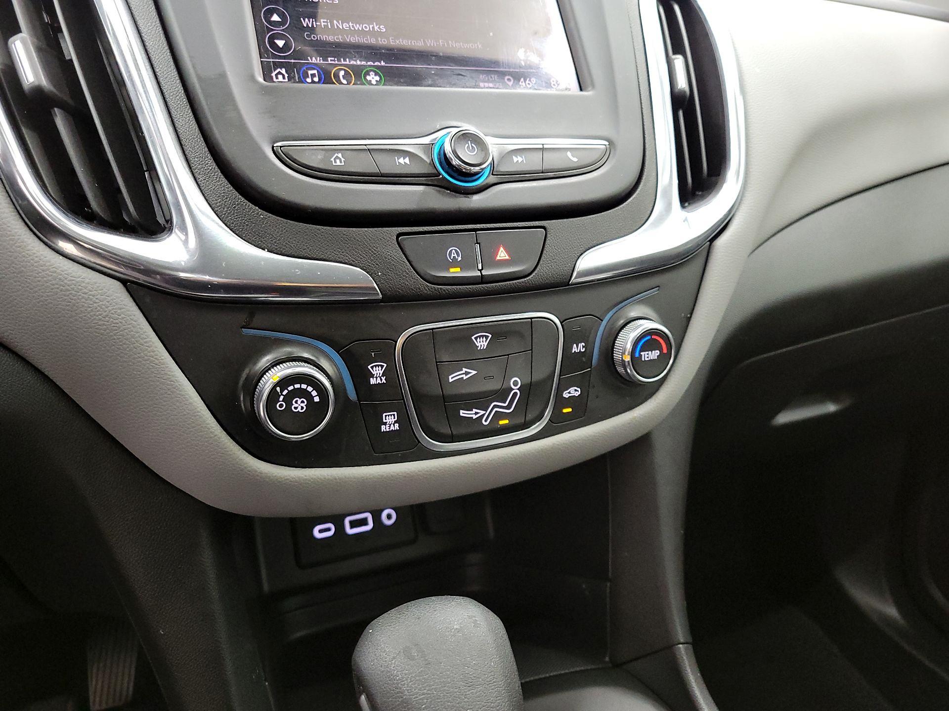 Thumbnail: 2022 Chevrolet Equinox - 16