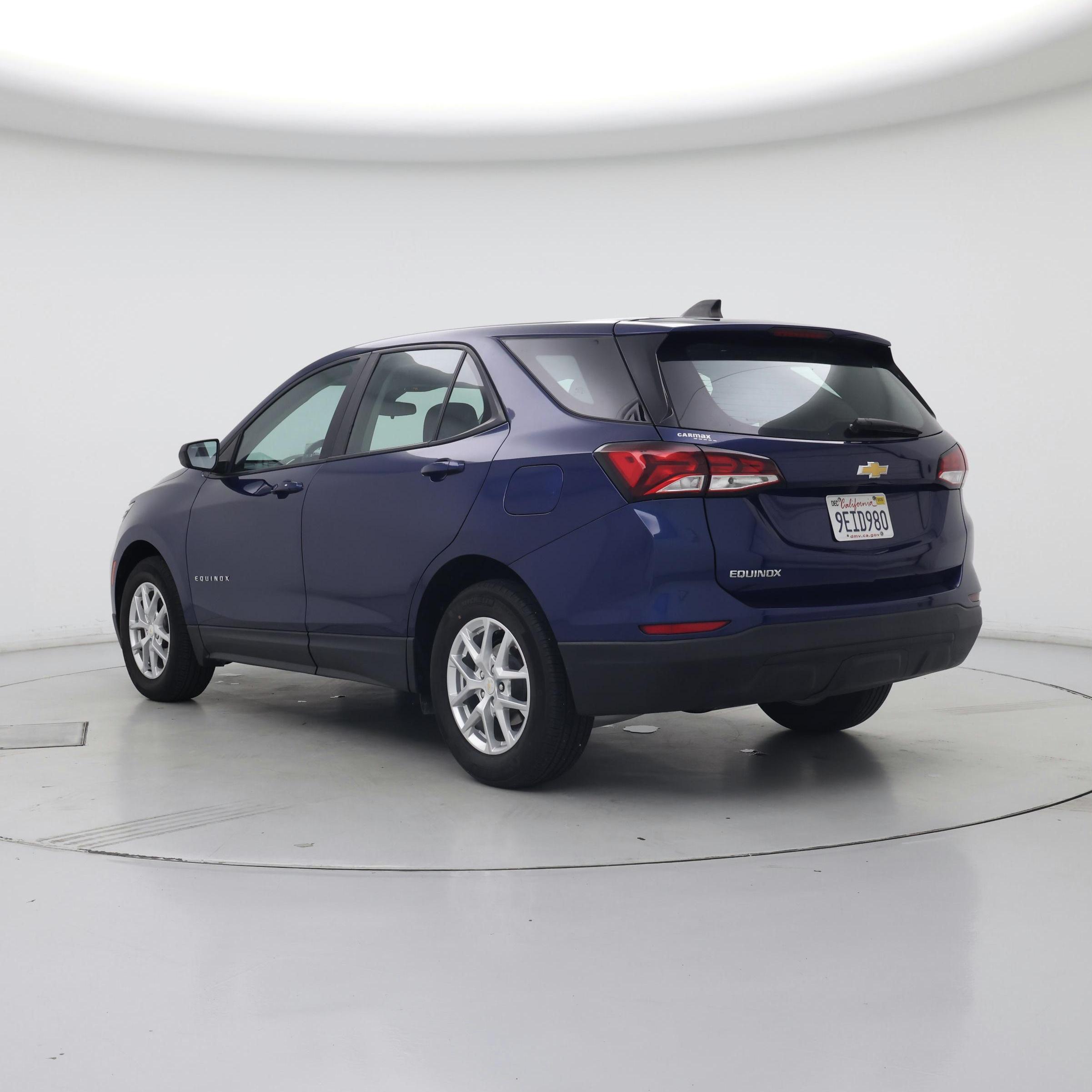 Thumbnail: 2022 Chevrolet Equinox - 2