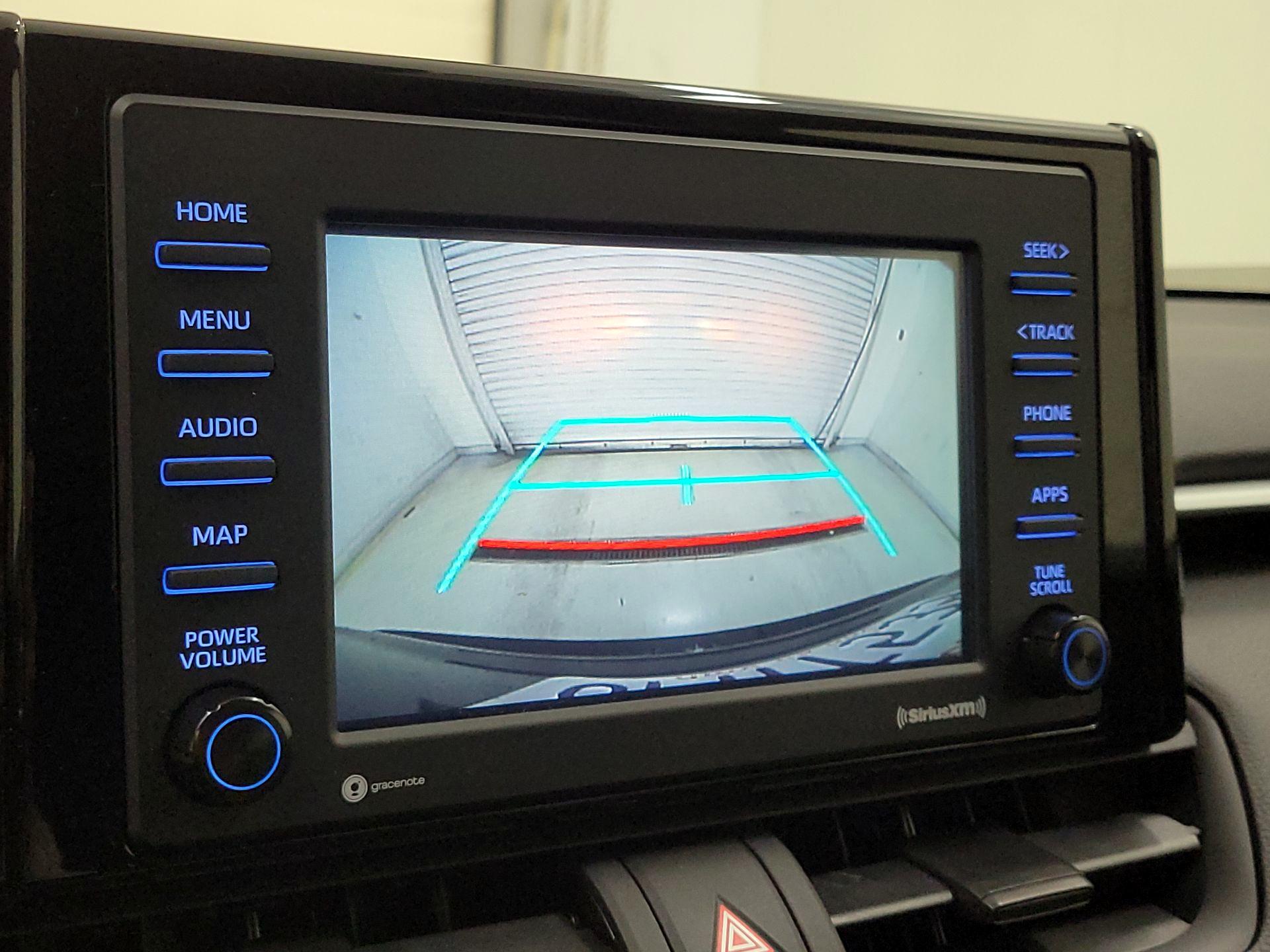 Thumbnail: 2020 Toyota RAV4 - 14