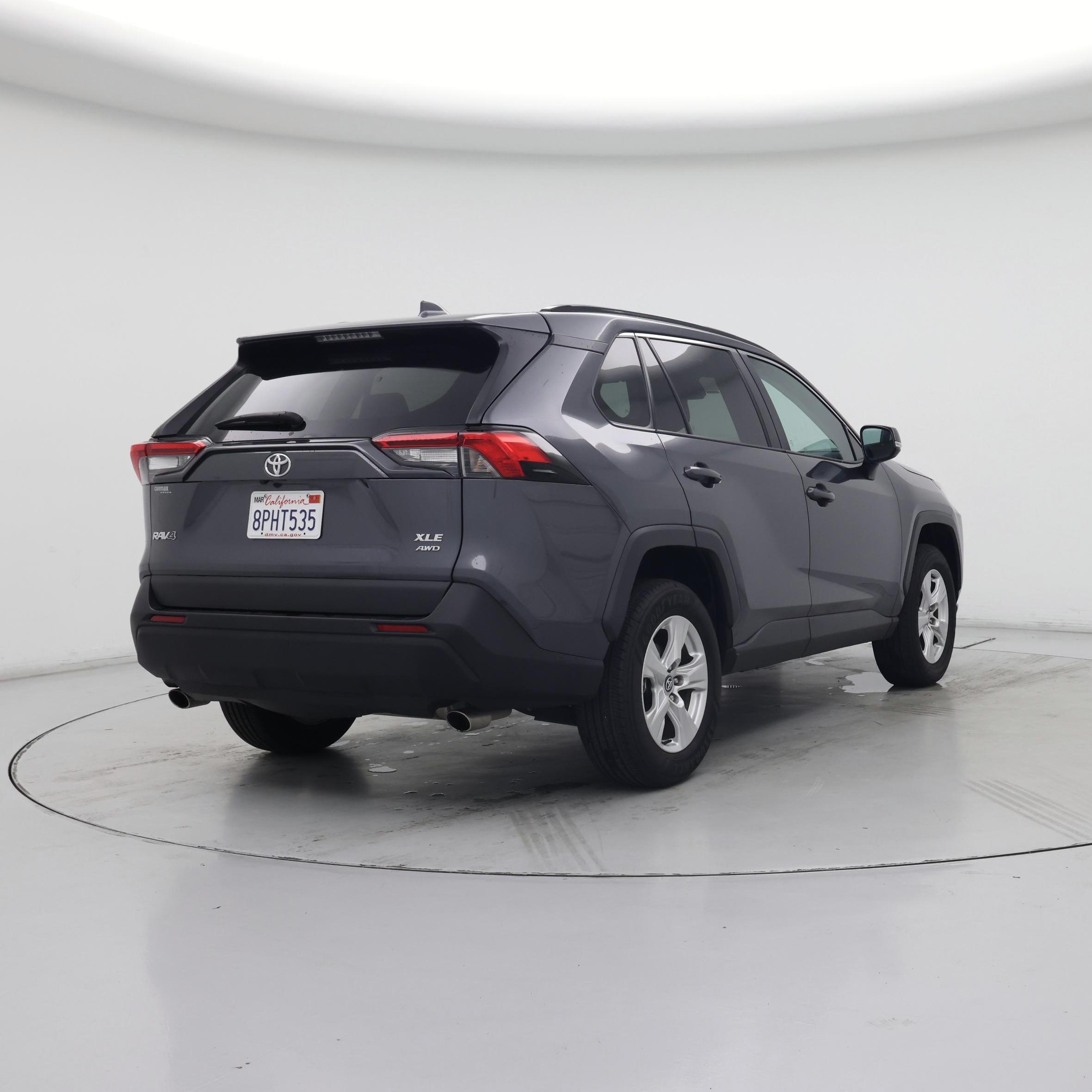 Thumbnail: 2020 Toyota RAV4 - 8