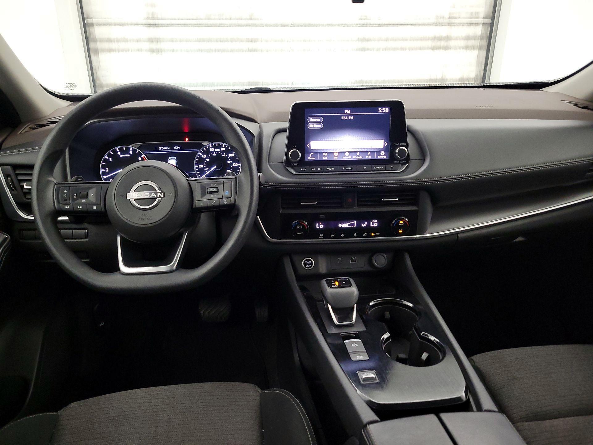 Thumbnail: 2023 Nissan Rogue - 9